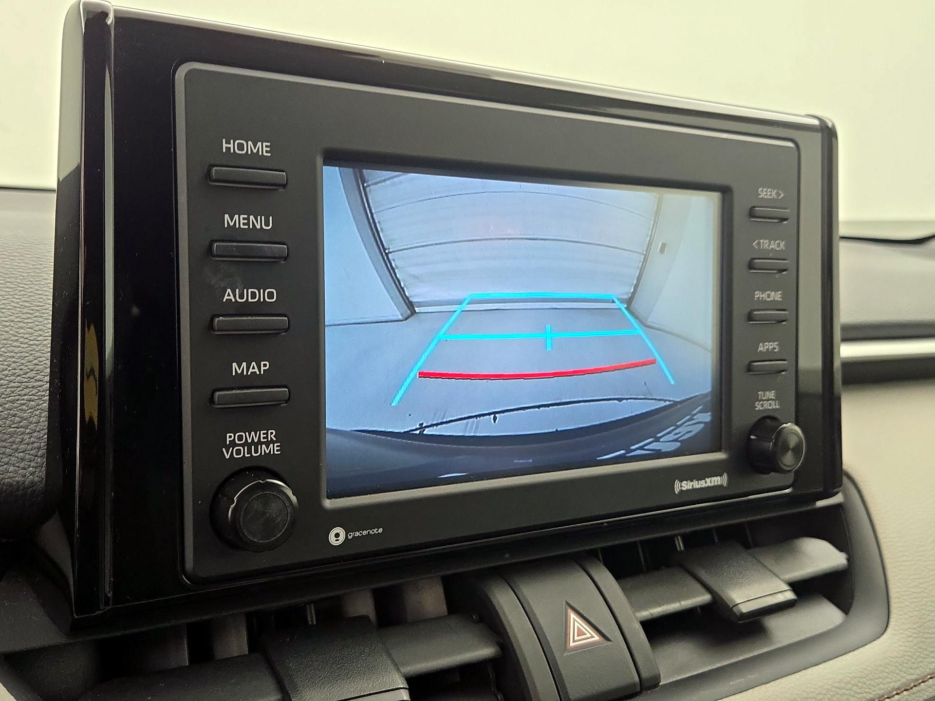 Thumbnail: 2021 Toyota RAV4 - 14