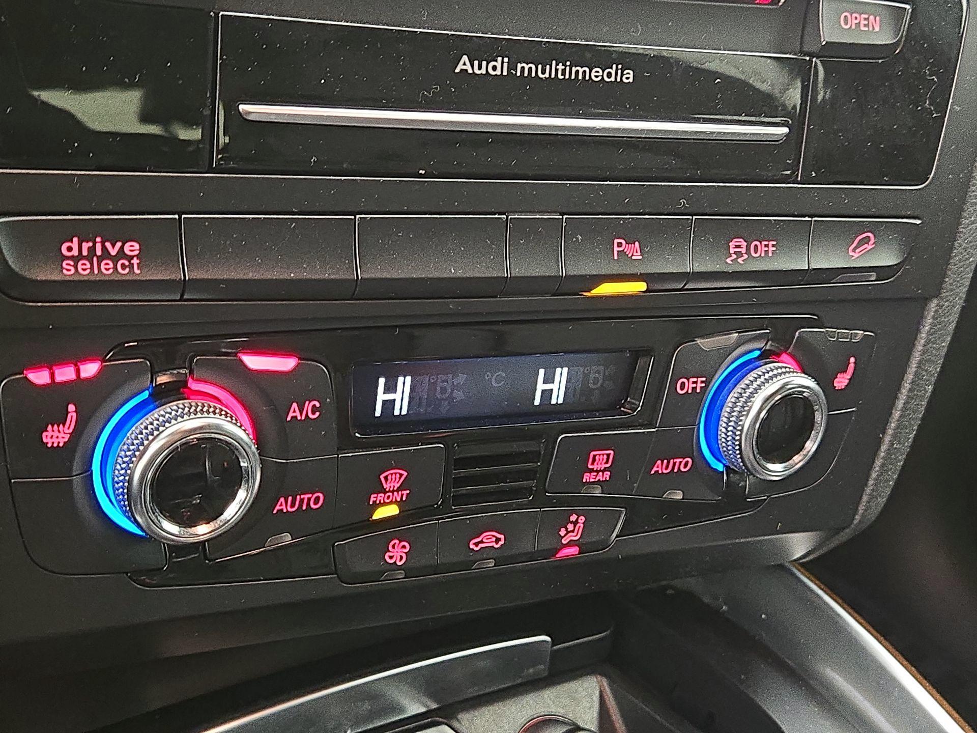 Thumbnail: 2015 Audi Q5 - 16