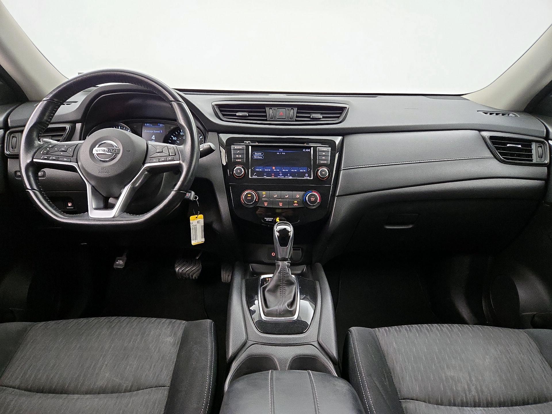 Thumbnail: 2020 Nissan Rogue - 9