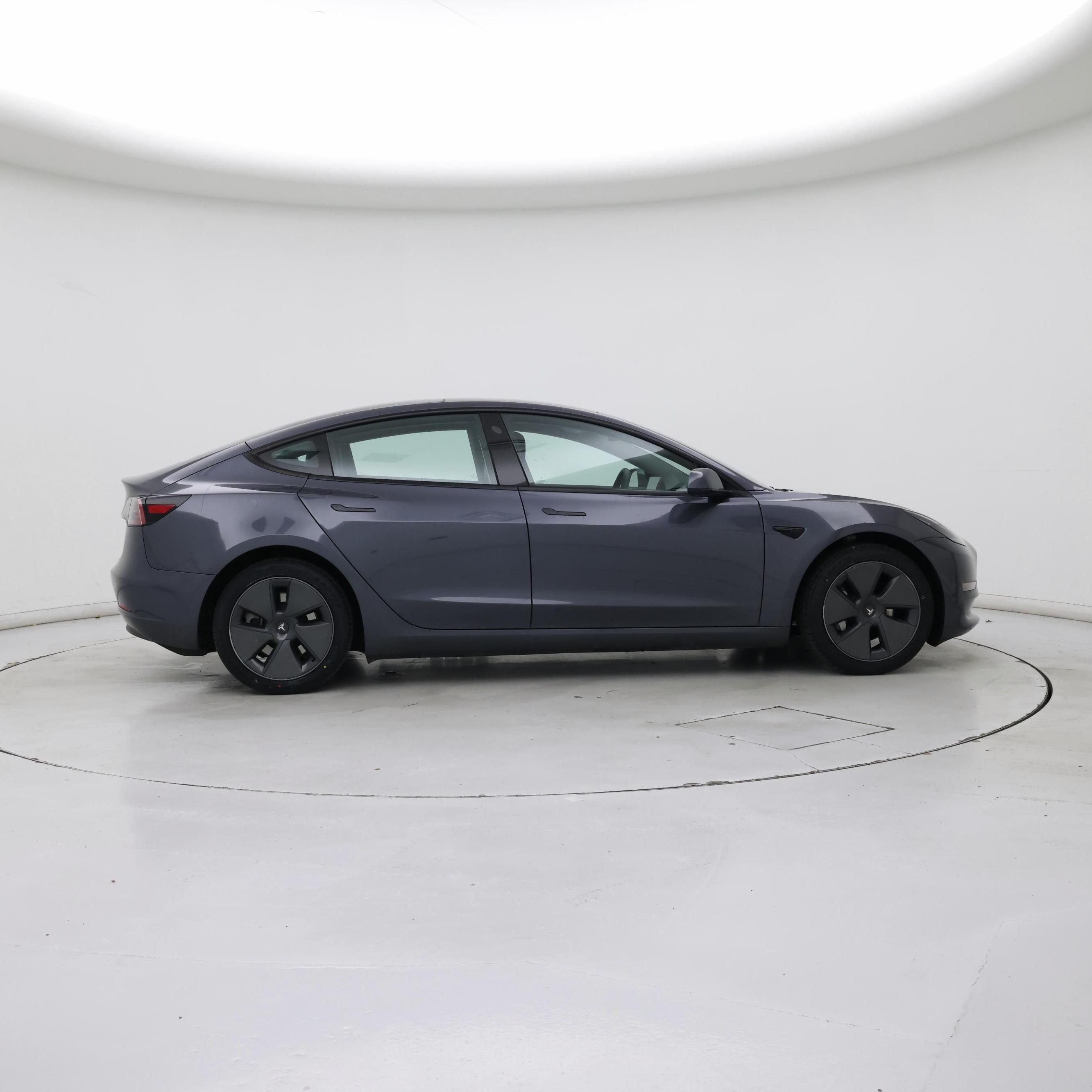 Thumbnail: 2023 Tesla Model 3 - 7