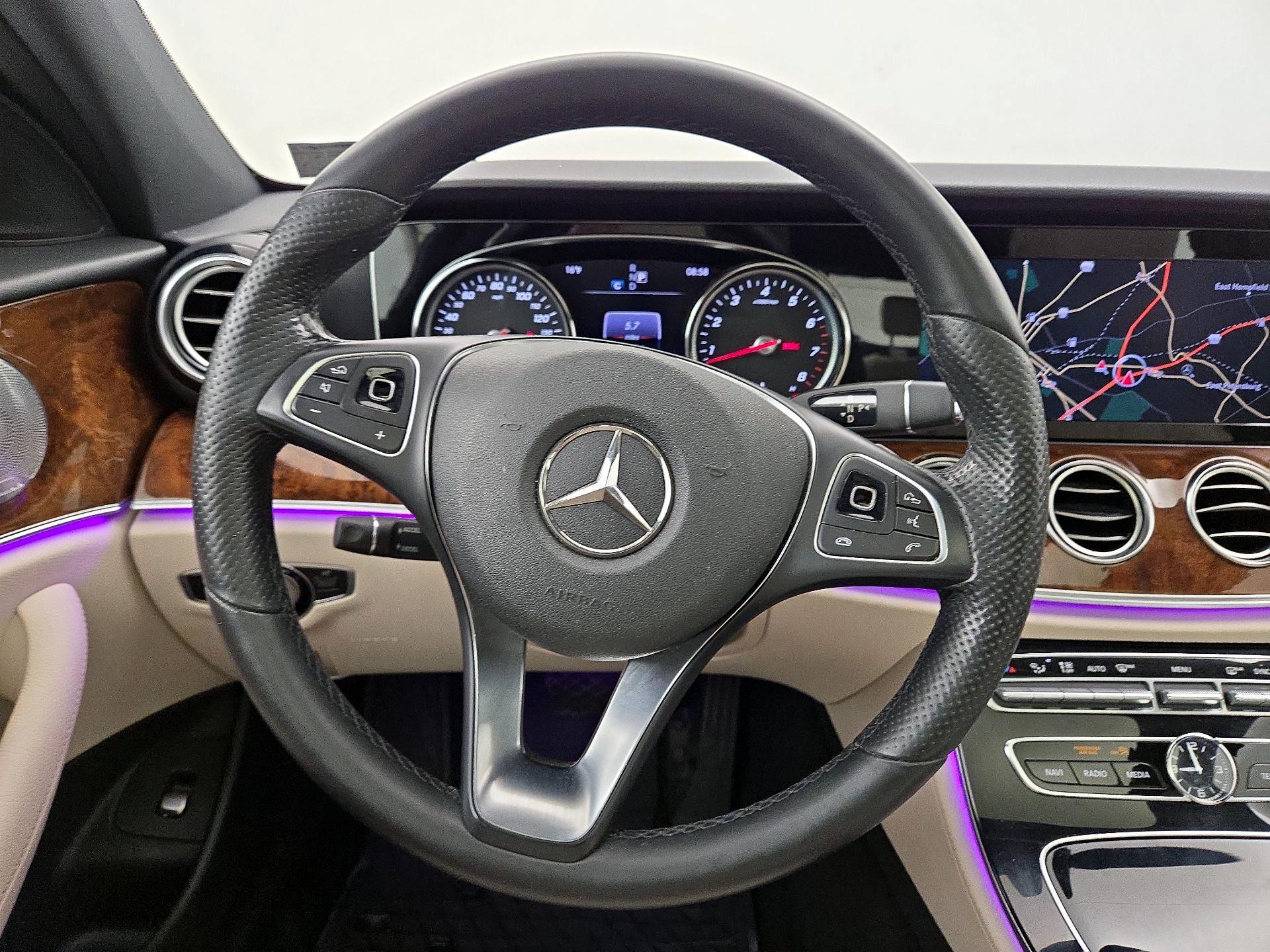 Thumbnail: 2017 Mercedes-Benz E-Class - 10