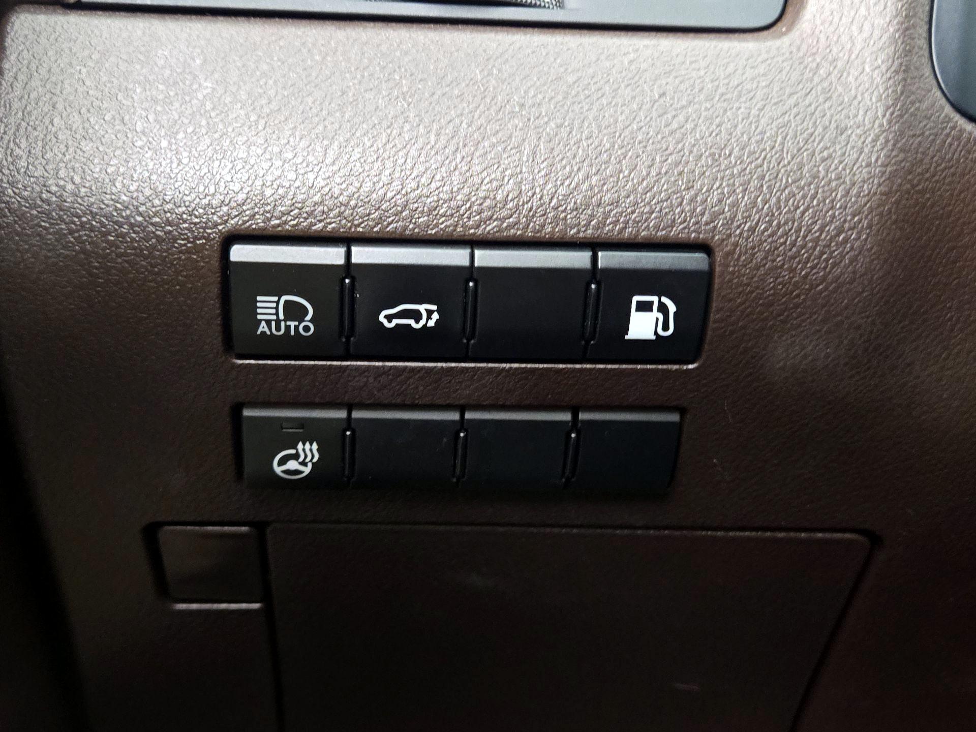 Thumbnail: 2019 Lexus RX - 13