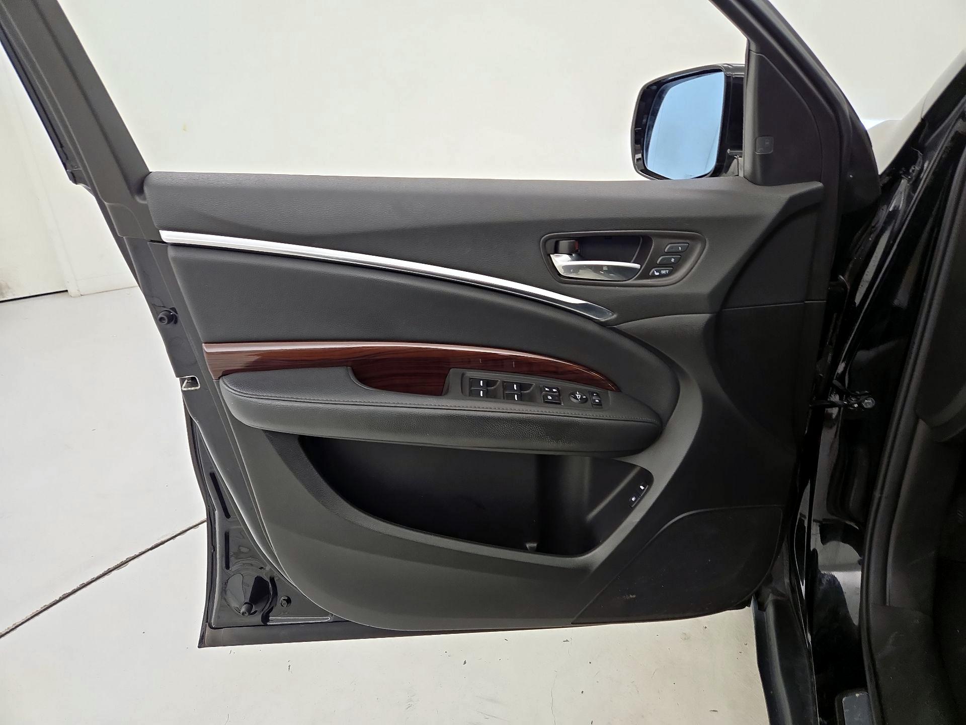 Thumbnail: 2016 Acura MDX - 12