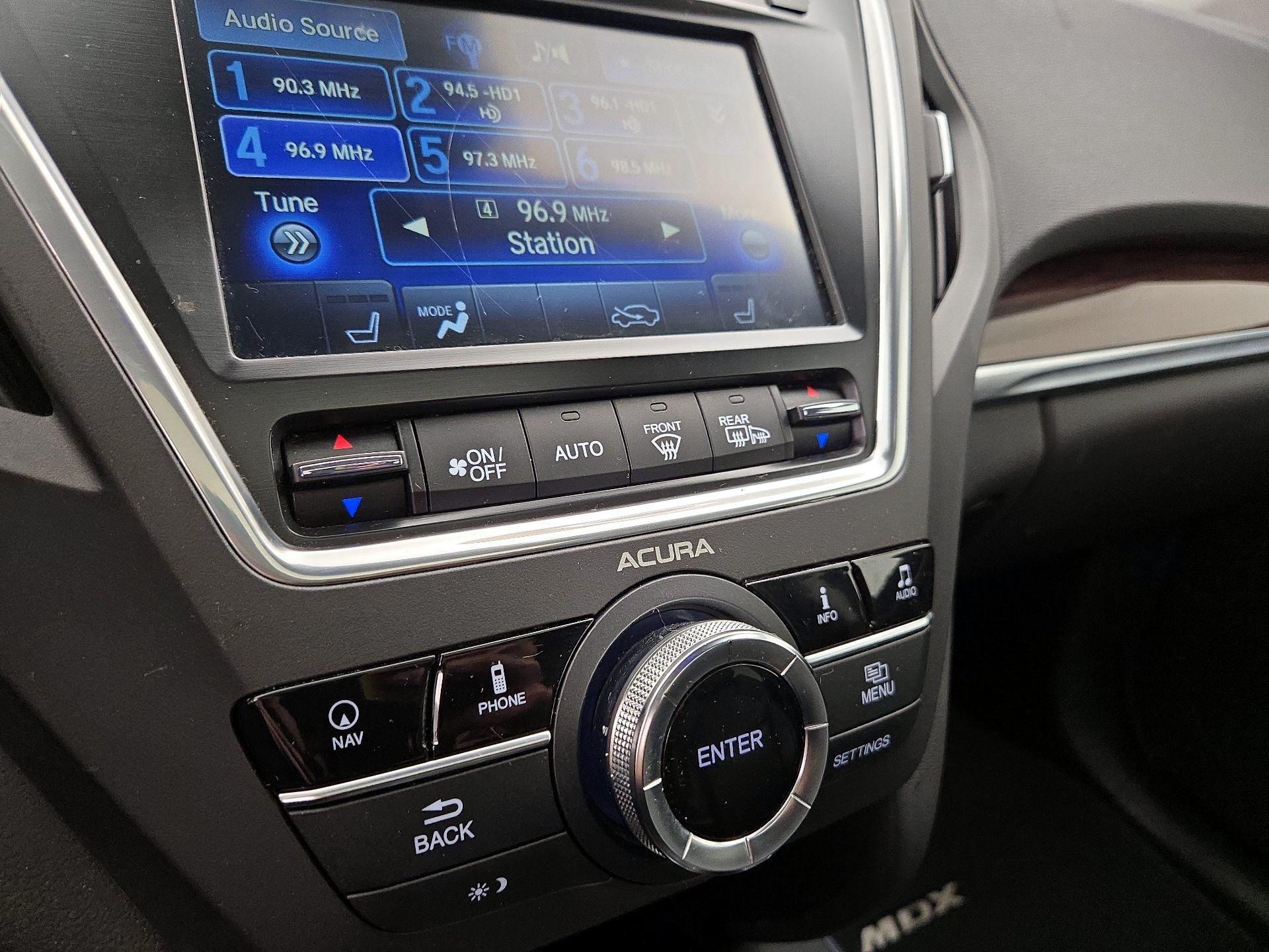 Thumbnail: 2016 Acura MDX - 16