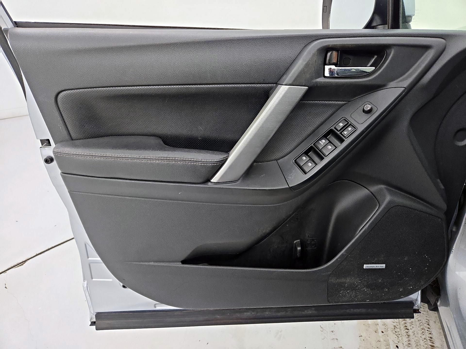 Thumbnail: 2015 Subaru Forester - 12