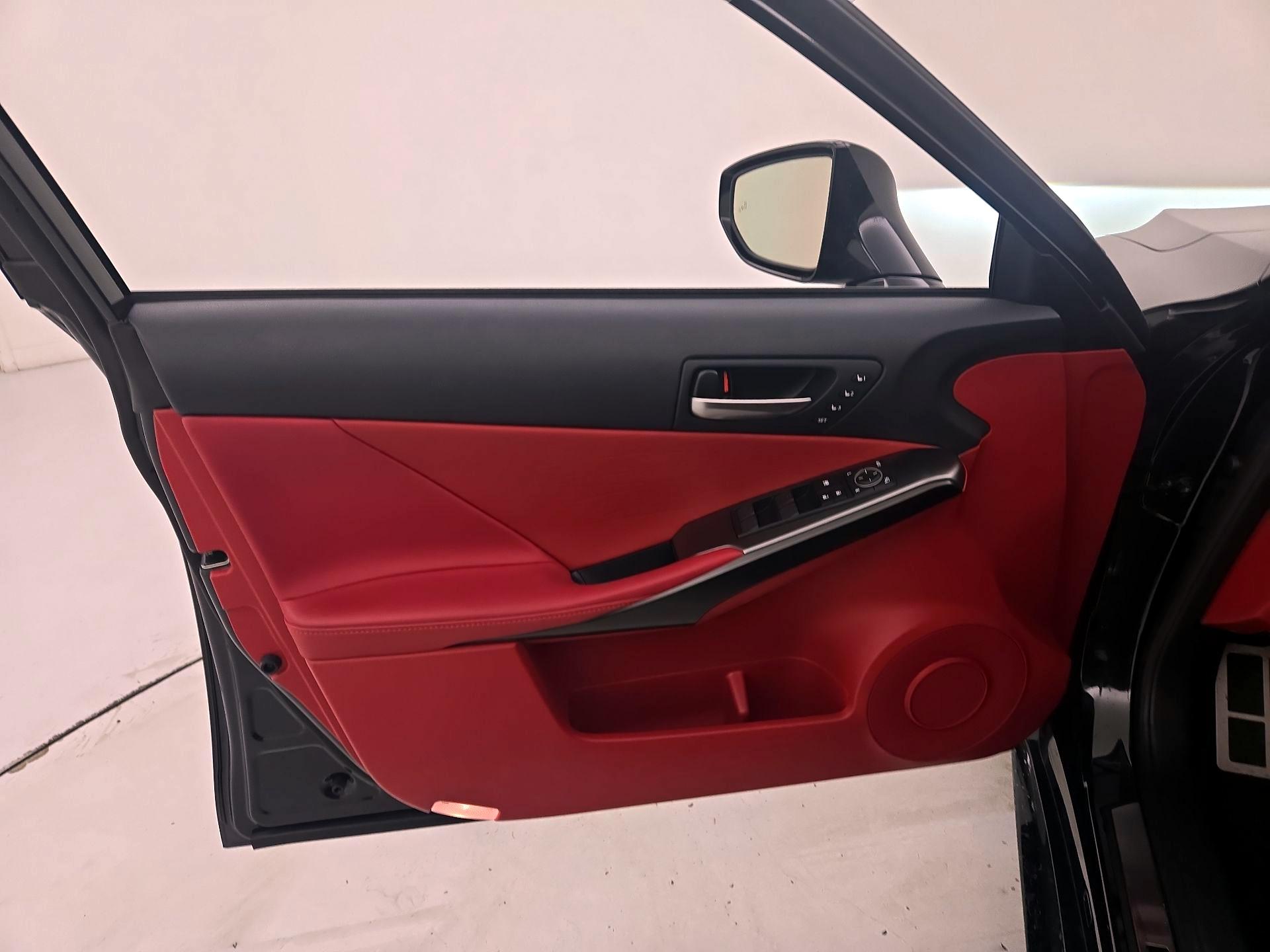 Thumbnail: 2025 Lexus IS - 12