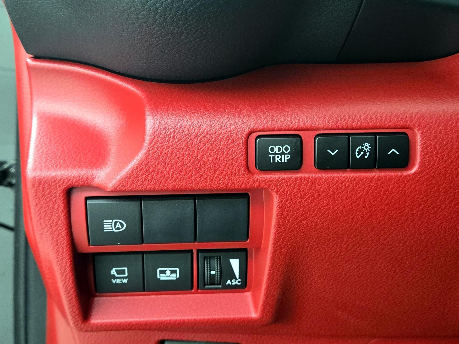 Thumbnail: 2025 Lexus IS - 13