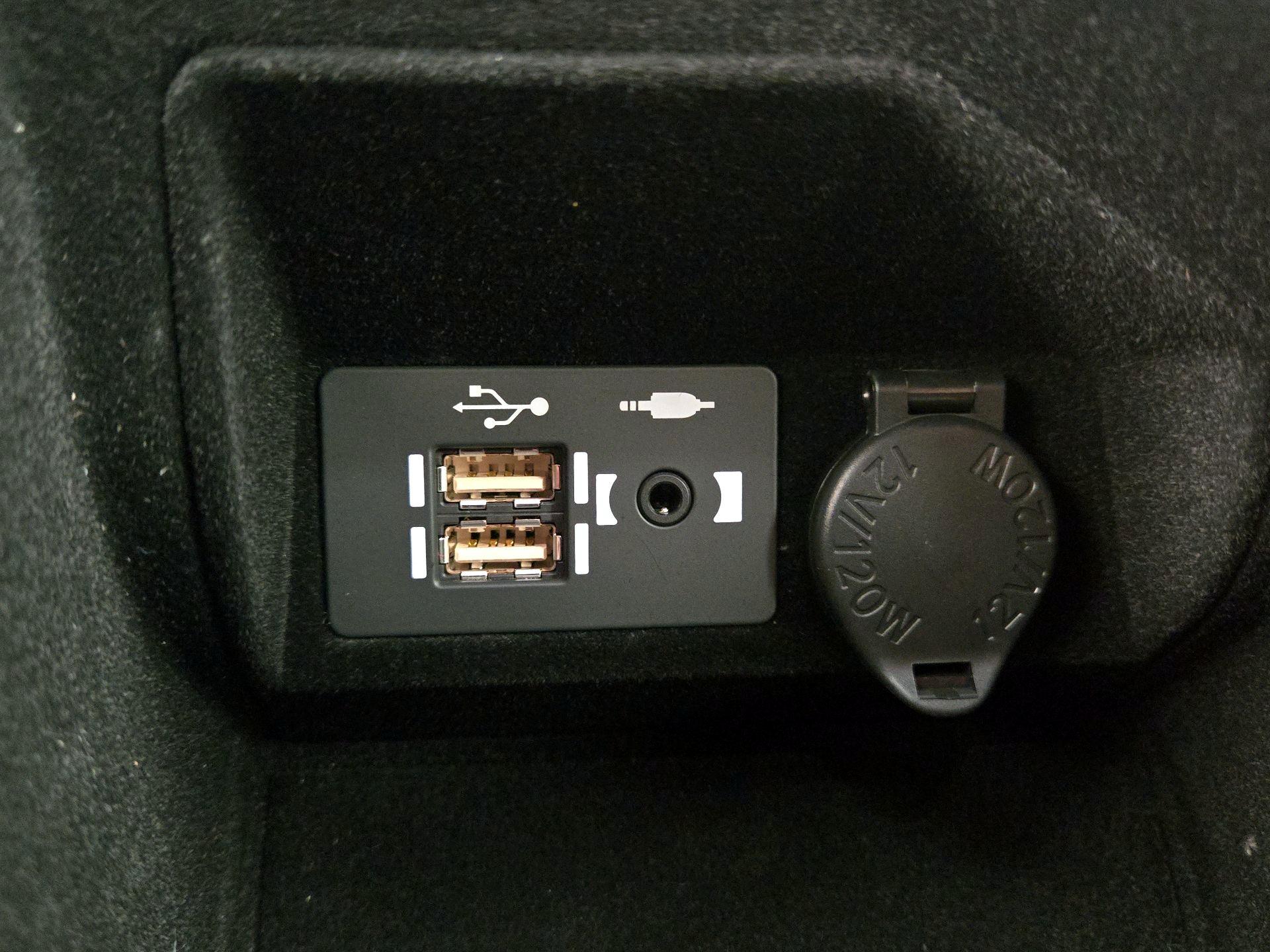 Thumbnail: 2025 Lexus IS - 19