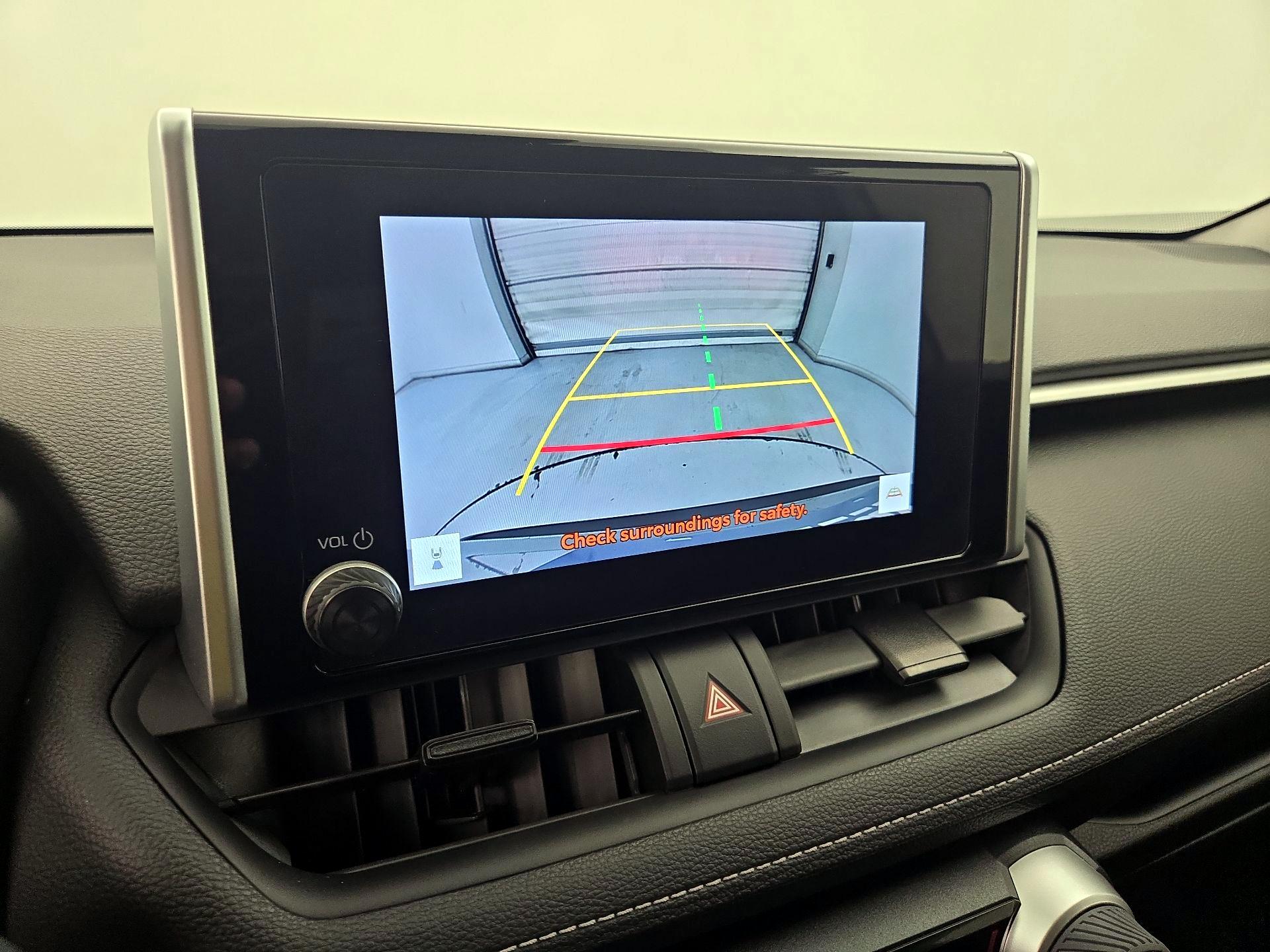 Thumbnail: 2023 Toyota RAV4 - 14