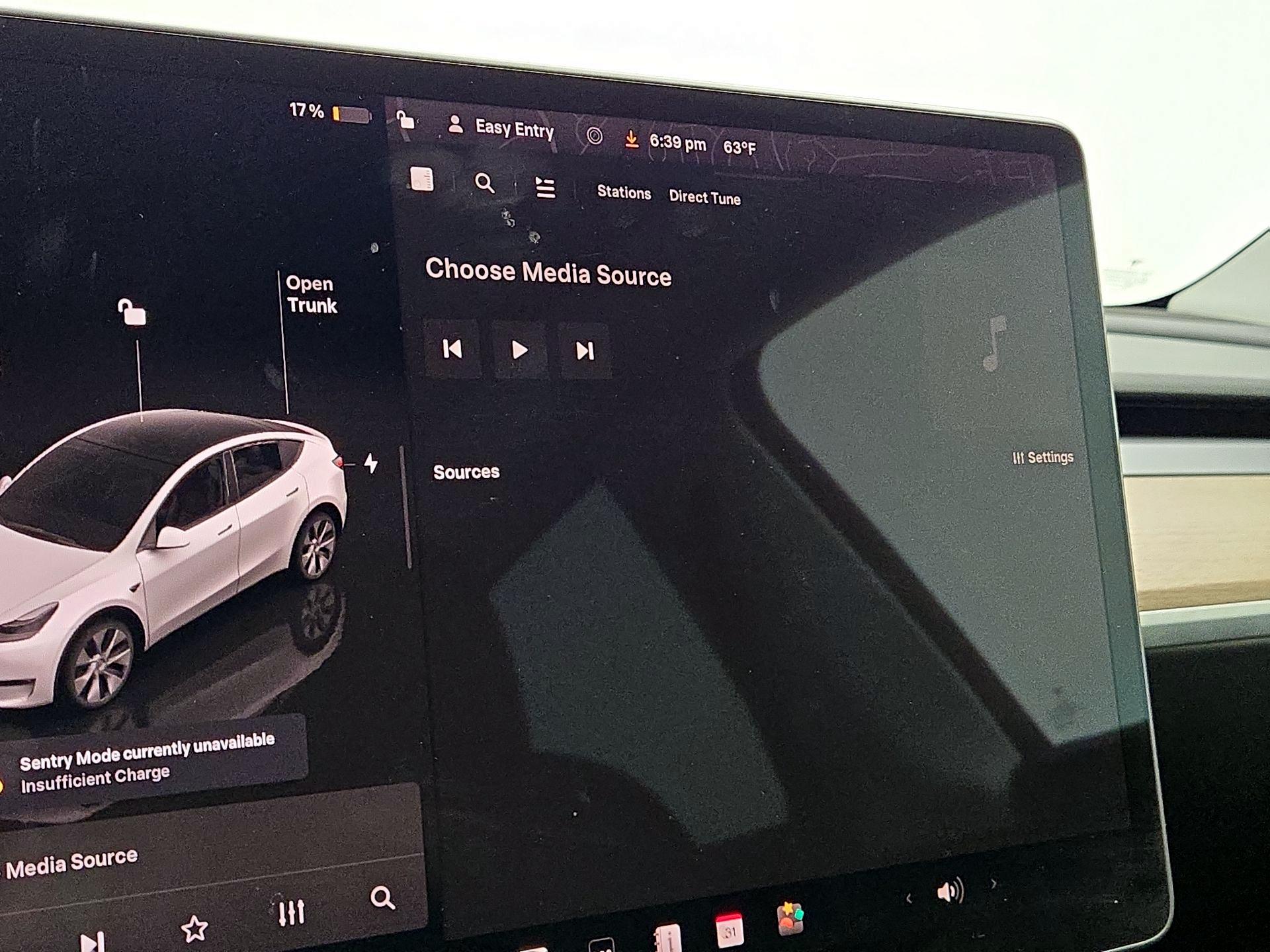 Thumbnail: 2023 Tesla Model Y - 15