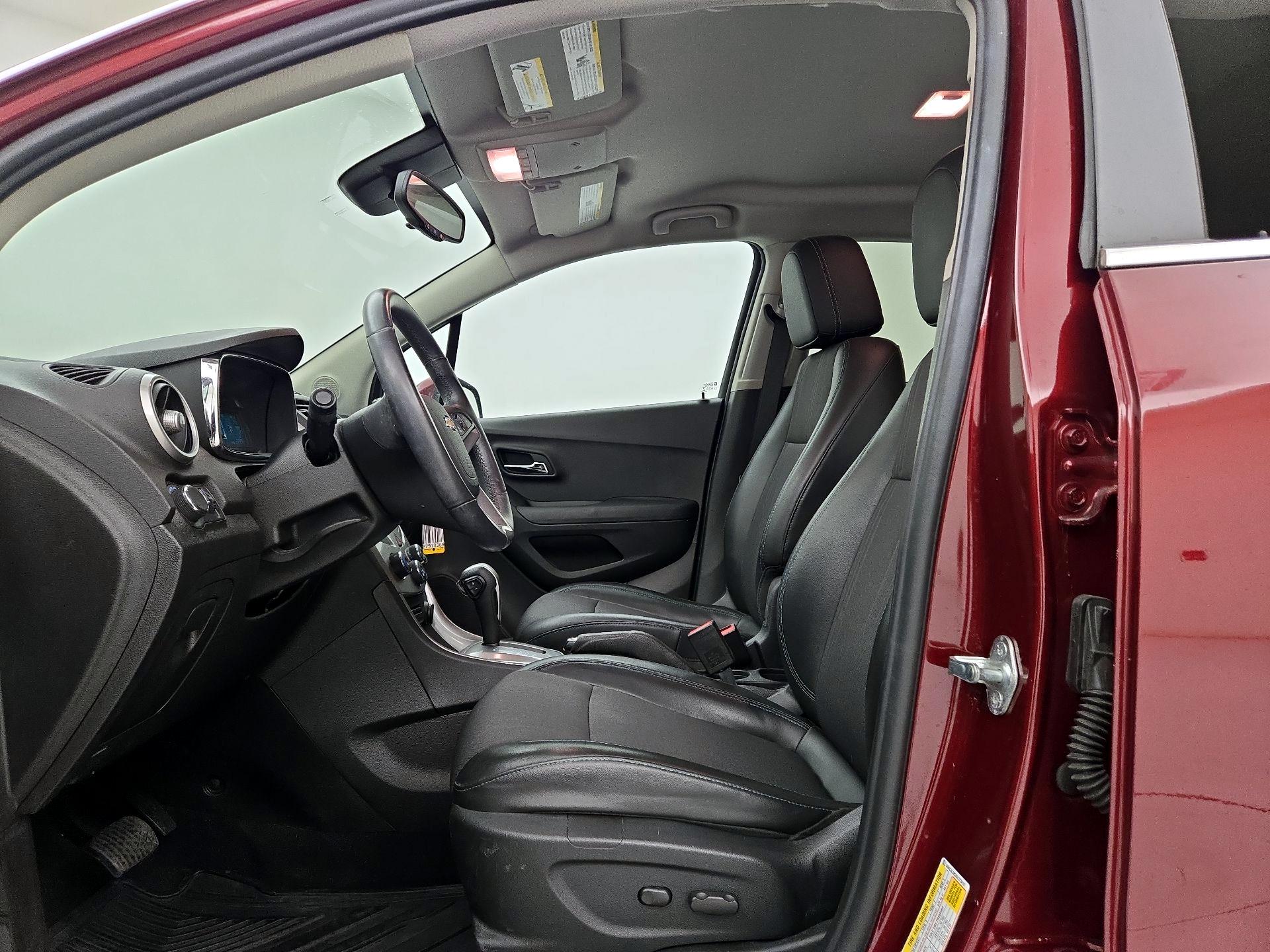 Thumbnail: 2016 Chevrolet Trax - 11