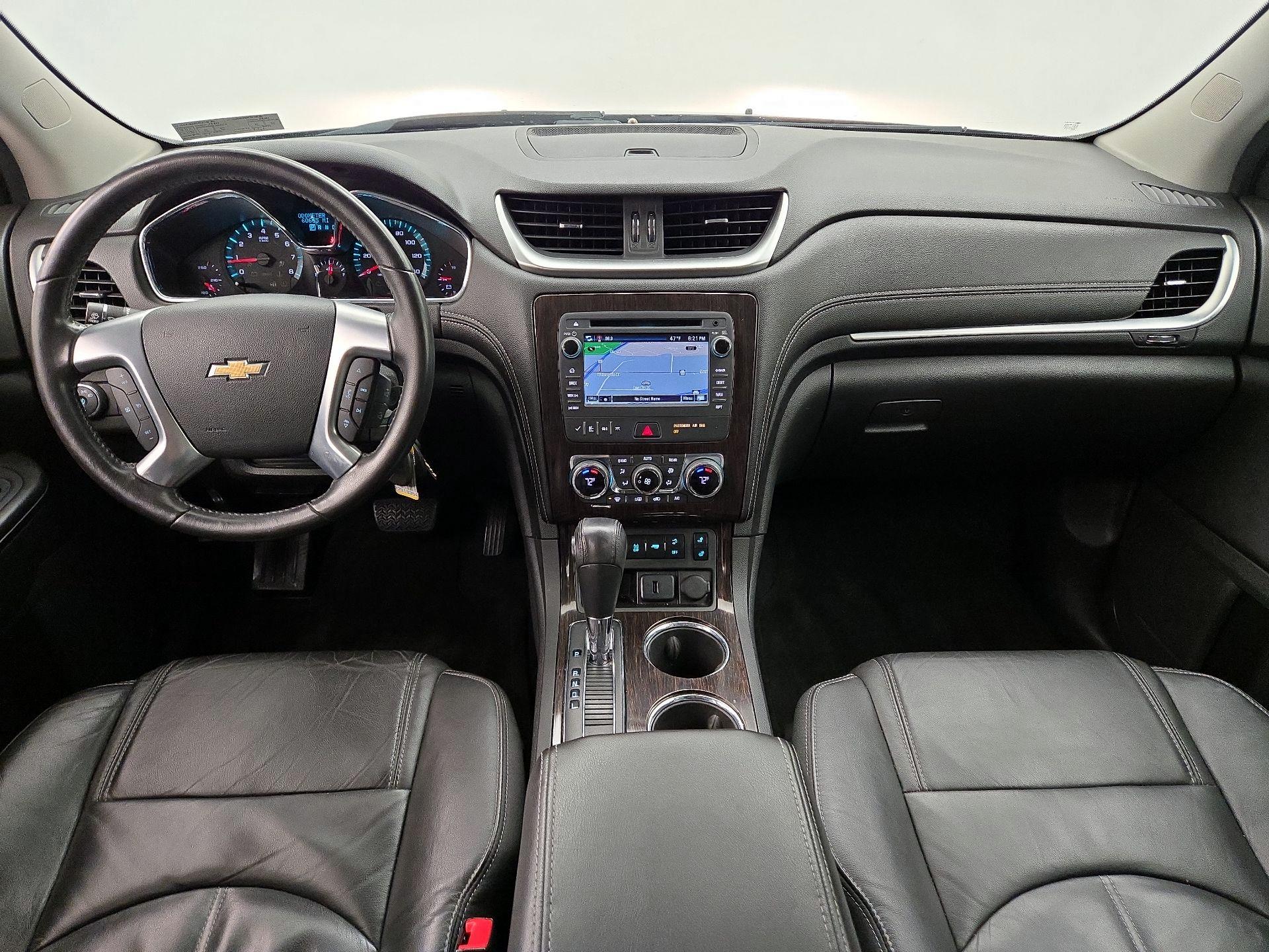 Thumbnail: 2015 Chevrolet Traverse - 9