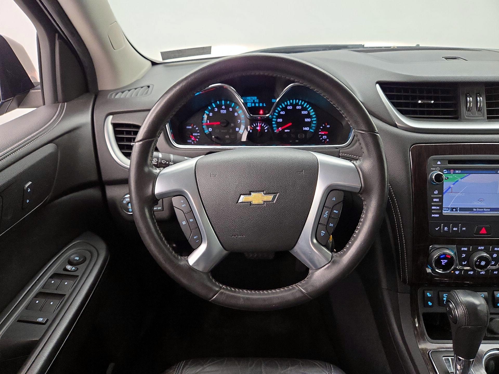 Thumbnail: 2015 Chevrolet Traverse - 10