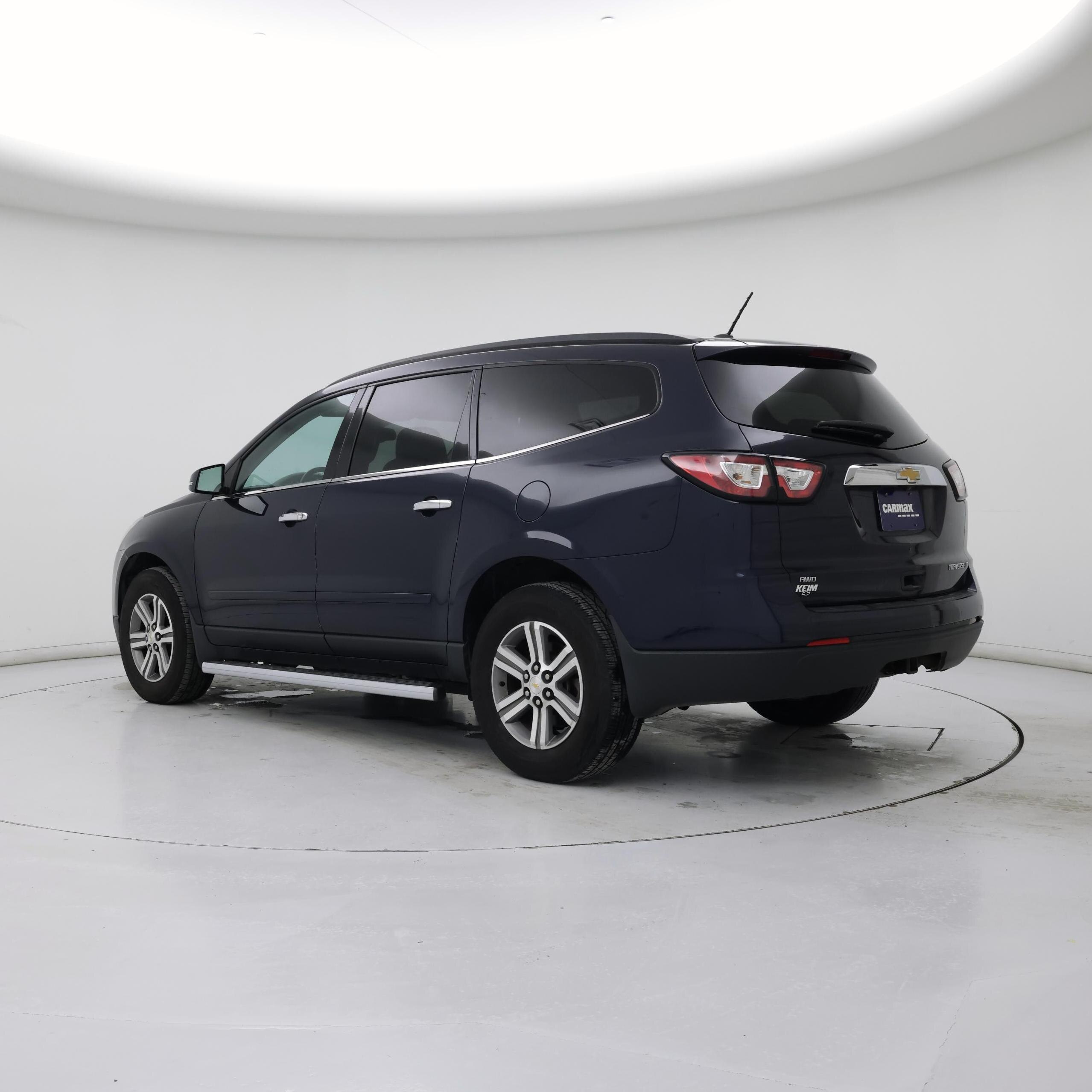 Thumbnail: 2015 Chevrolet Traverse - 2