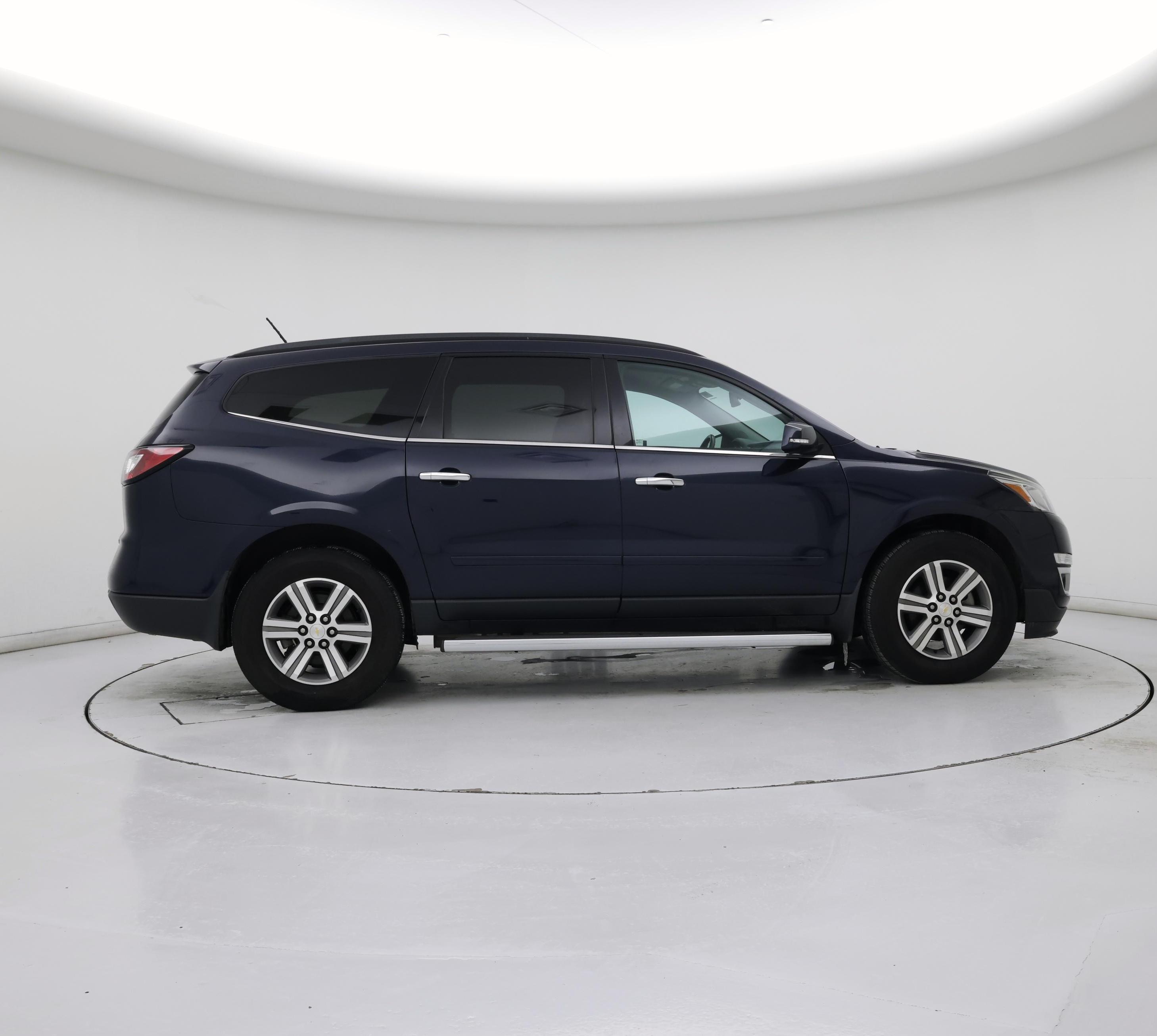 Thumbnail: 2015 Chevrolet Traverse - 7
