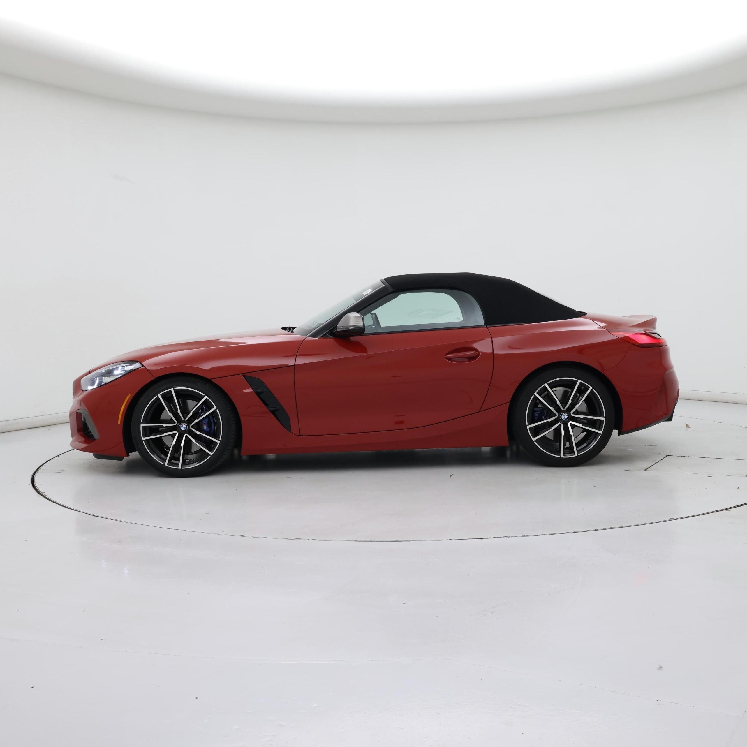 Thumbnail: 2022 BMW Z4 - 3
