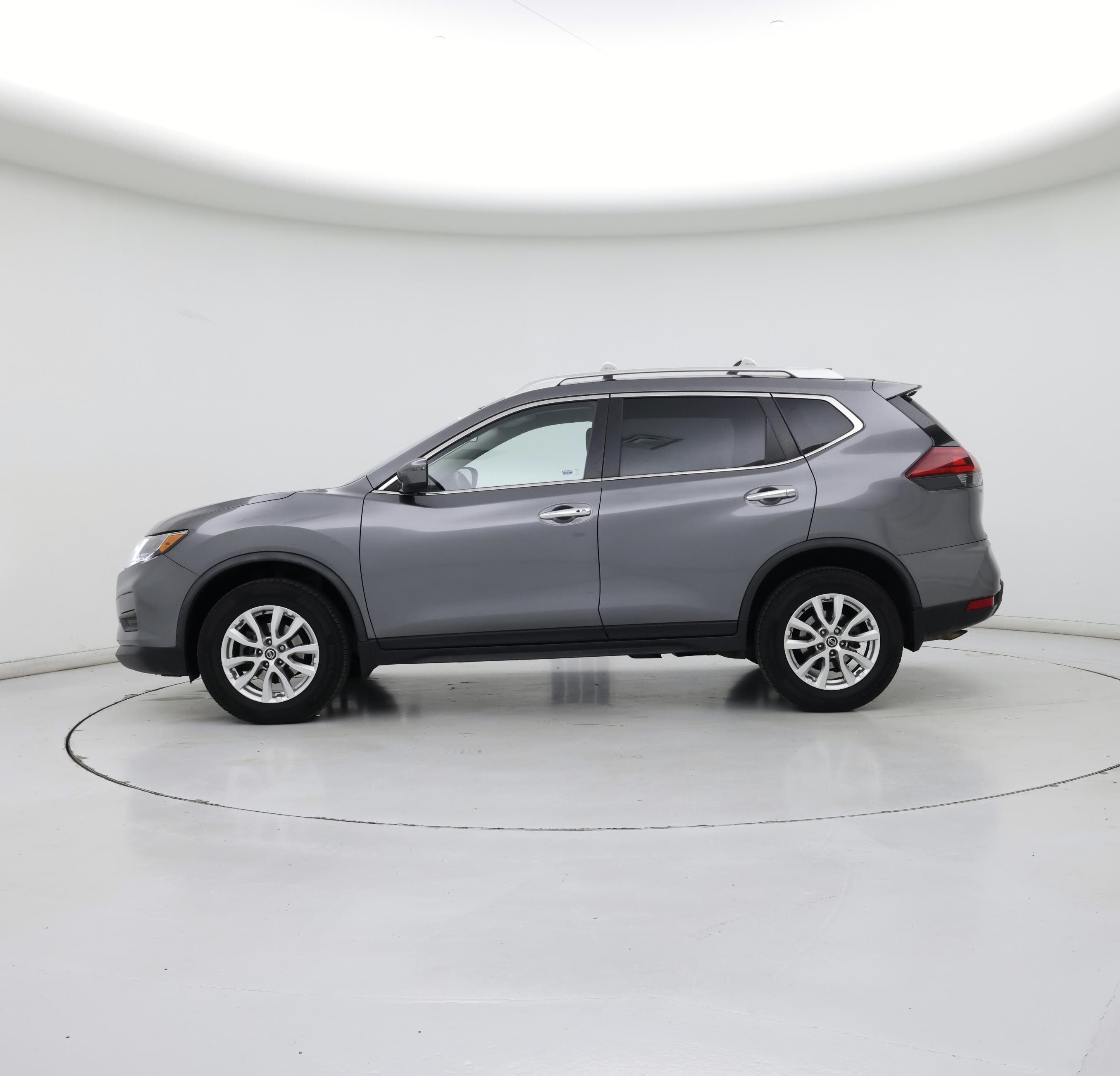 Thumbnail: 2020 Nissan Rogue - 3