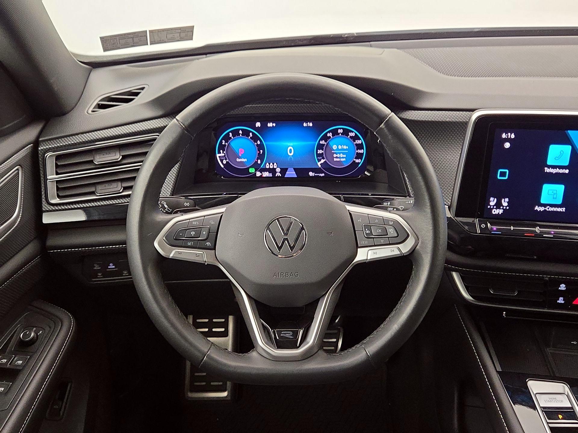 Thumbnail: 2024 Volkswagen Atlas - 10