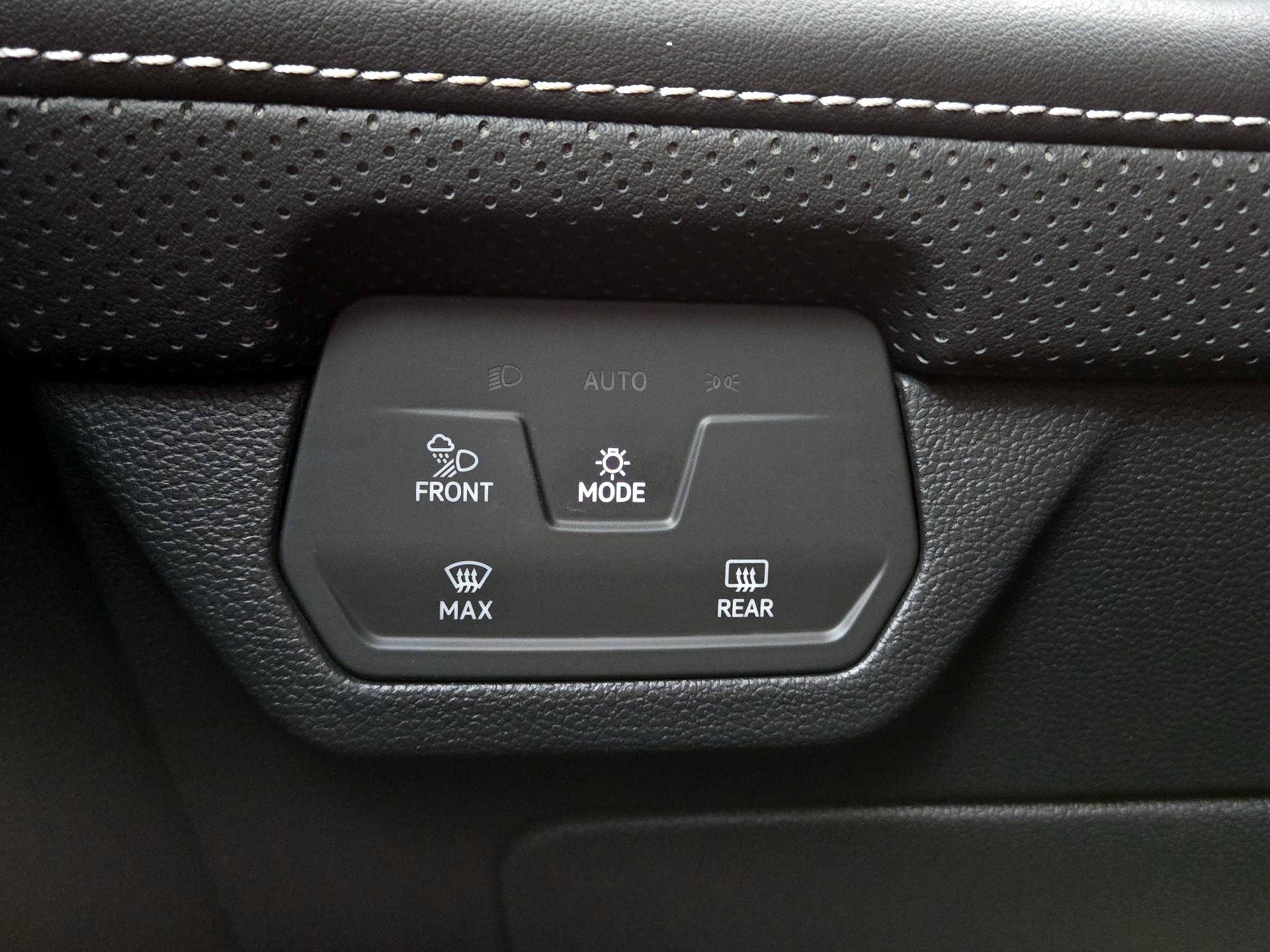 Thumbnail: 2024 Volkswagen Atlas - 13