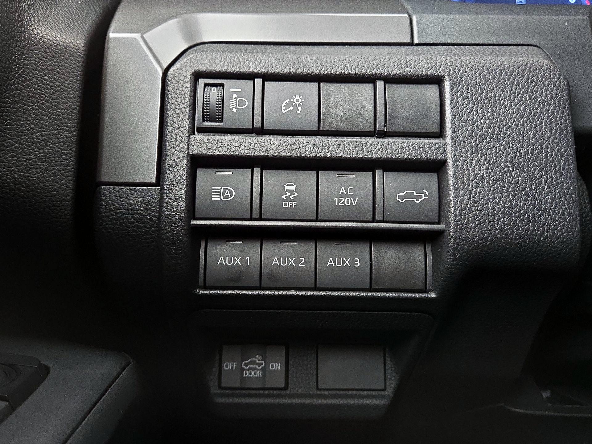 Thumbnail: 2024 Toyota Tacoma - 13