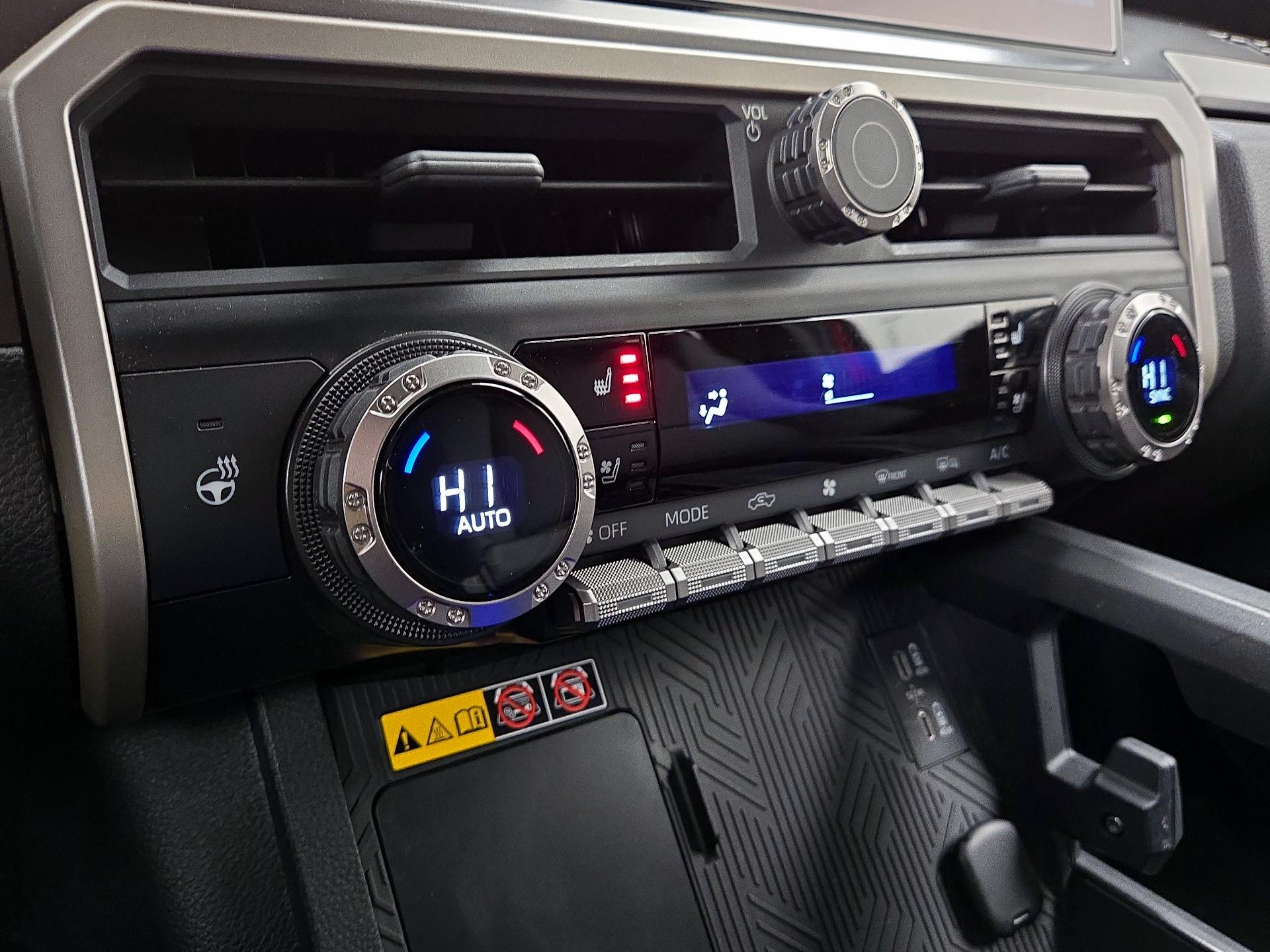 Thumbnail: 2024 Toyota Tacoma - 16