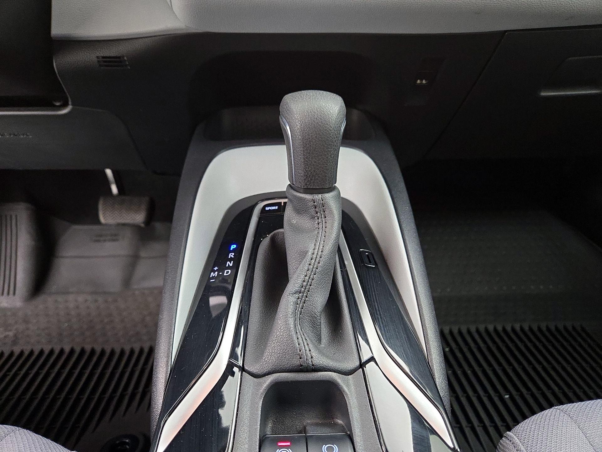 Thumbnail: 2022 Toyota Corolla - 17