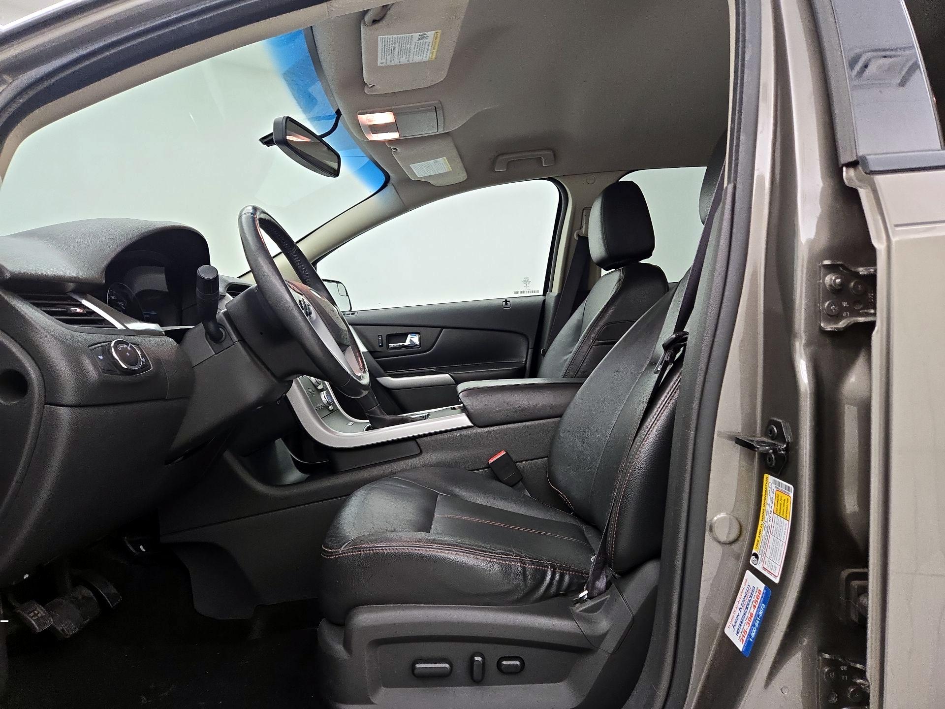 Thumbnail: 2014 Ford Edge - 11