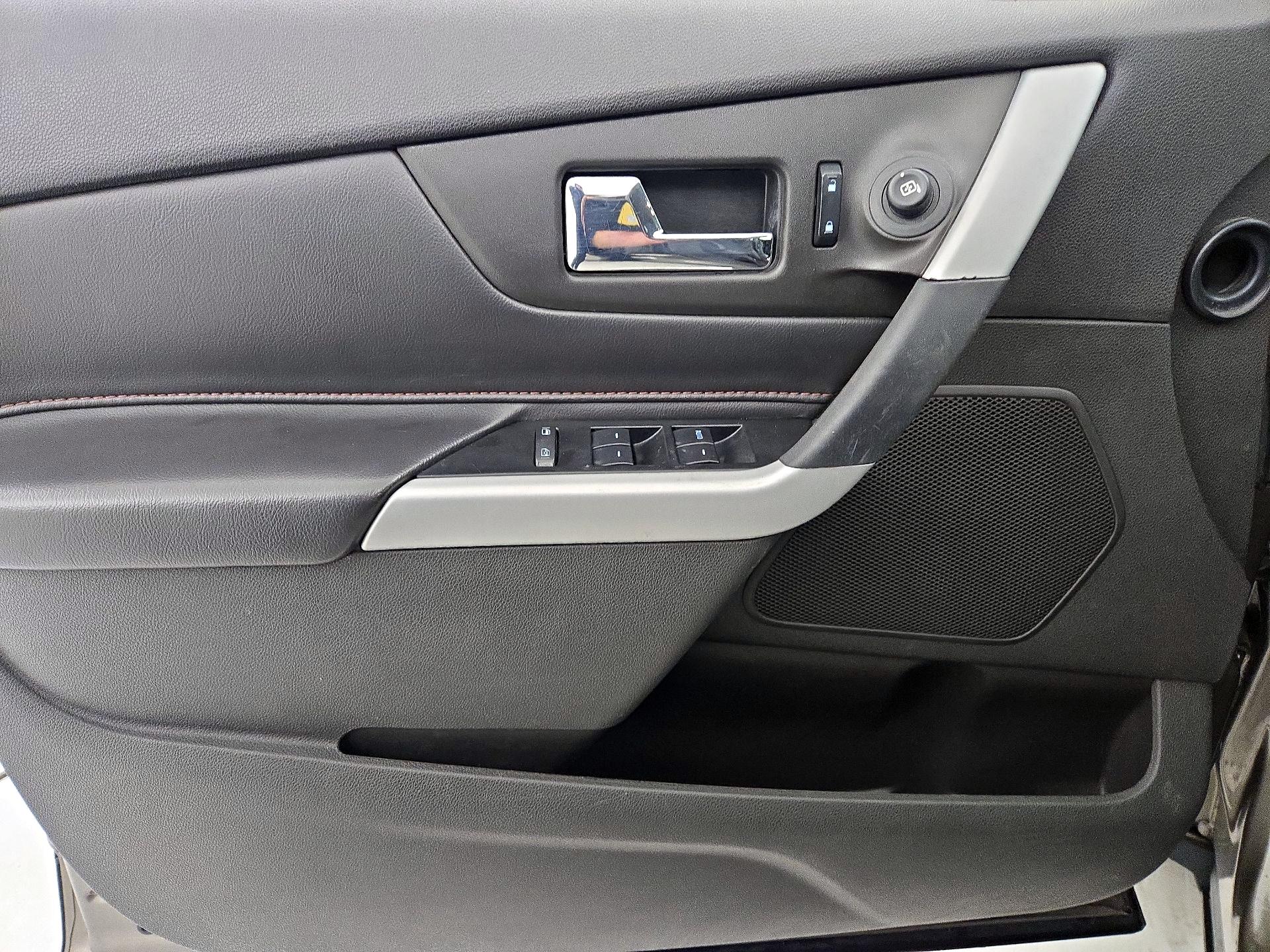 Thumbnail: 2014 Ford Edge - 12