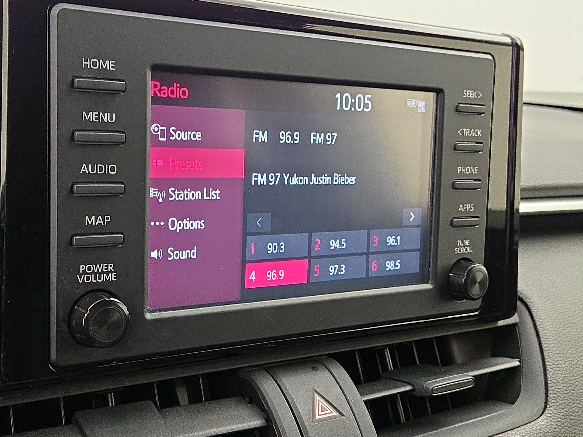 Thumbnail: 2019 Toyota RAV4 - 14