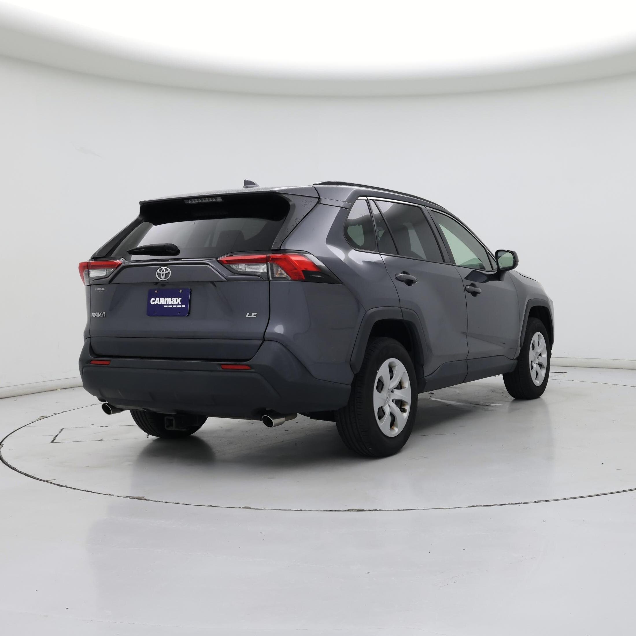 Thumbnail: 2019 Toyota RAV4 - 8