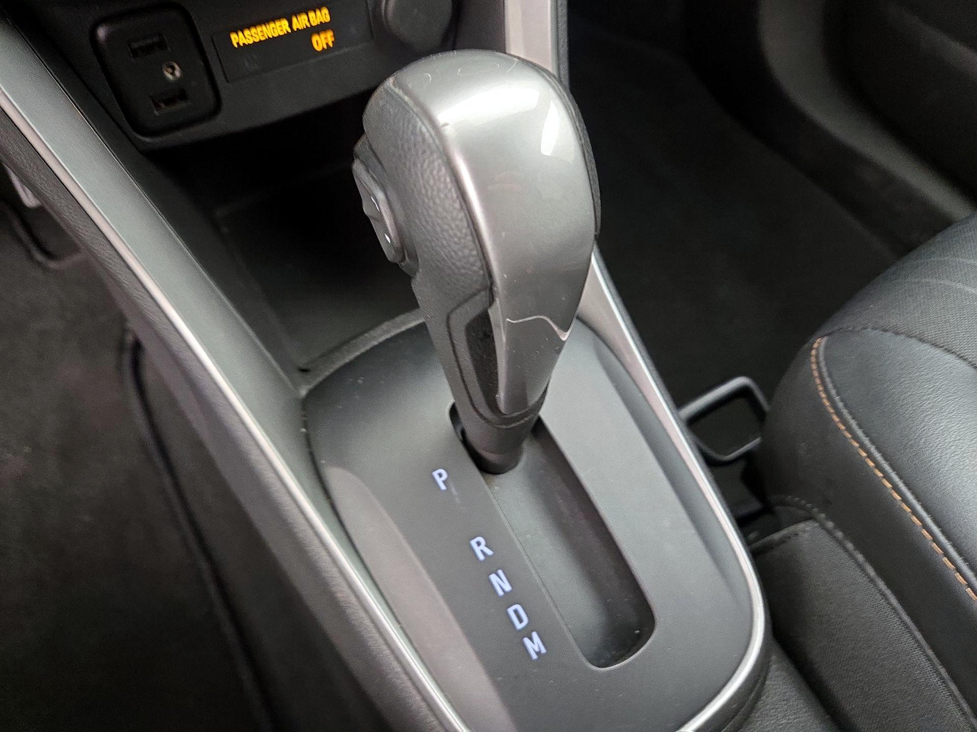 Thumbnail: 2020 Chevrolet Trax - 17