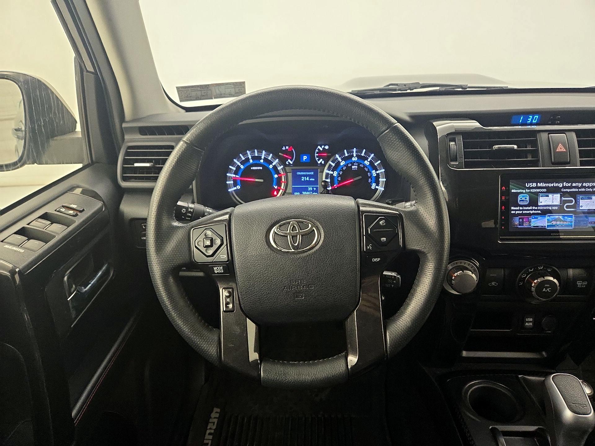 Thumbnail: 2019 Toyota 4Runner - 10