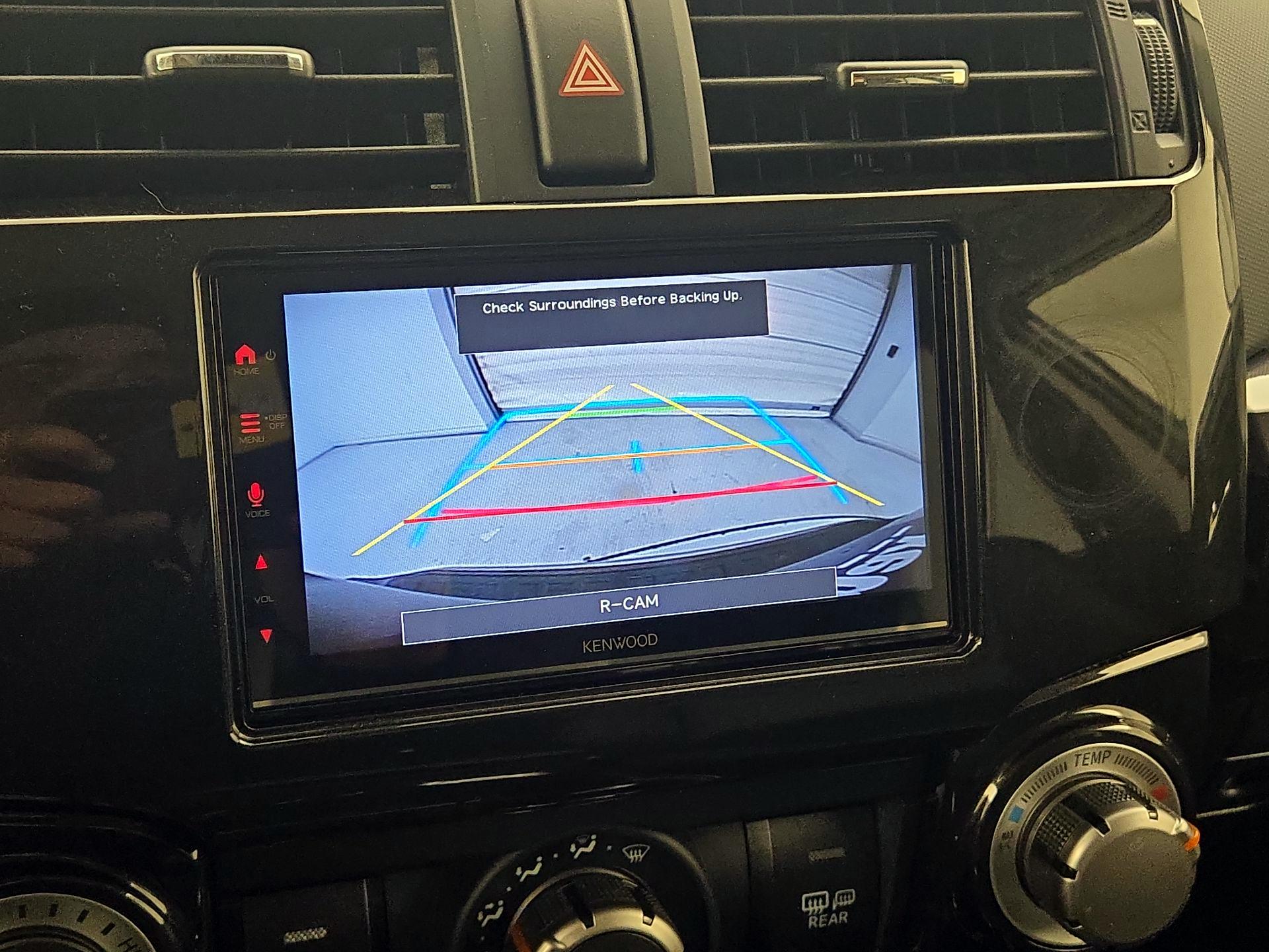 Thumbnail: 2019 Toyota 4Runner - 14