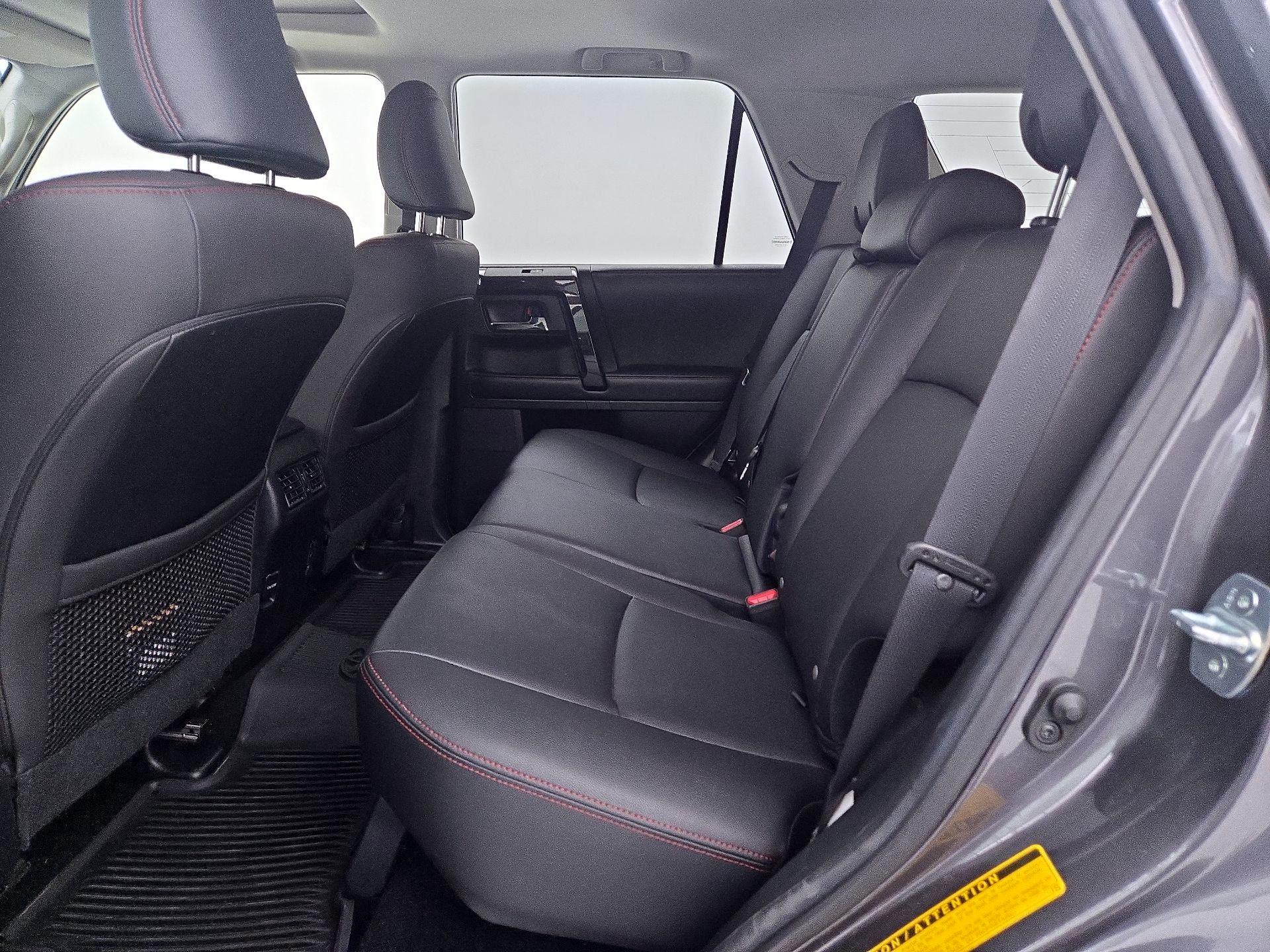 Thumbnail: 2019 Toyota 4Runner - 19