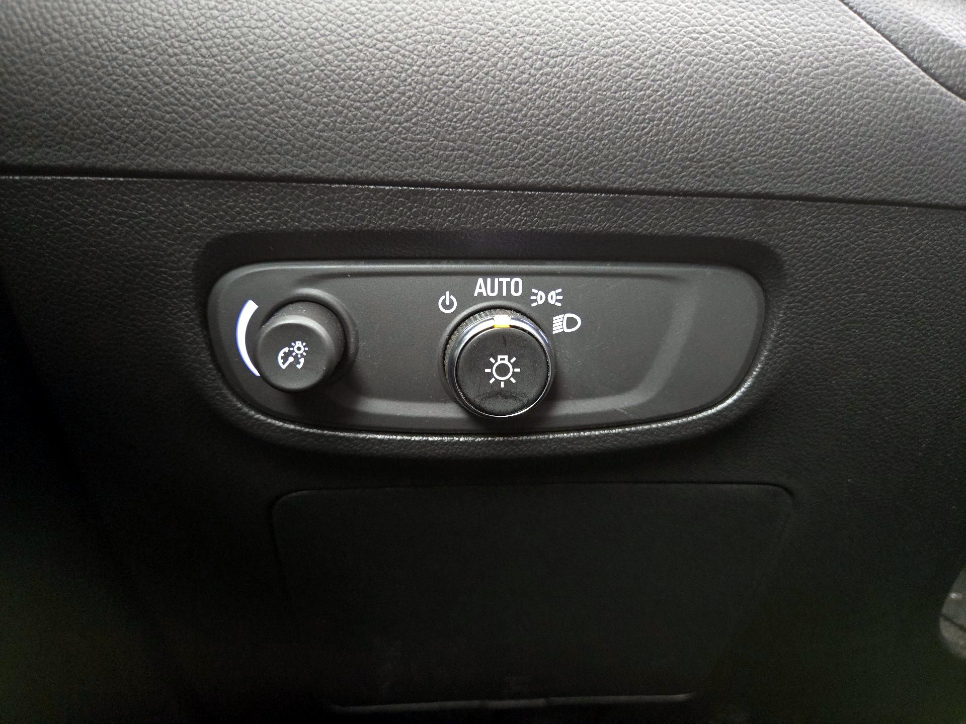 Thumbnail: 2024 Buick Encore GX - 13