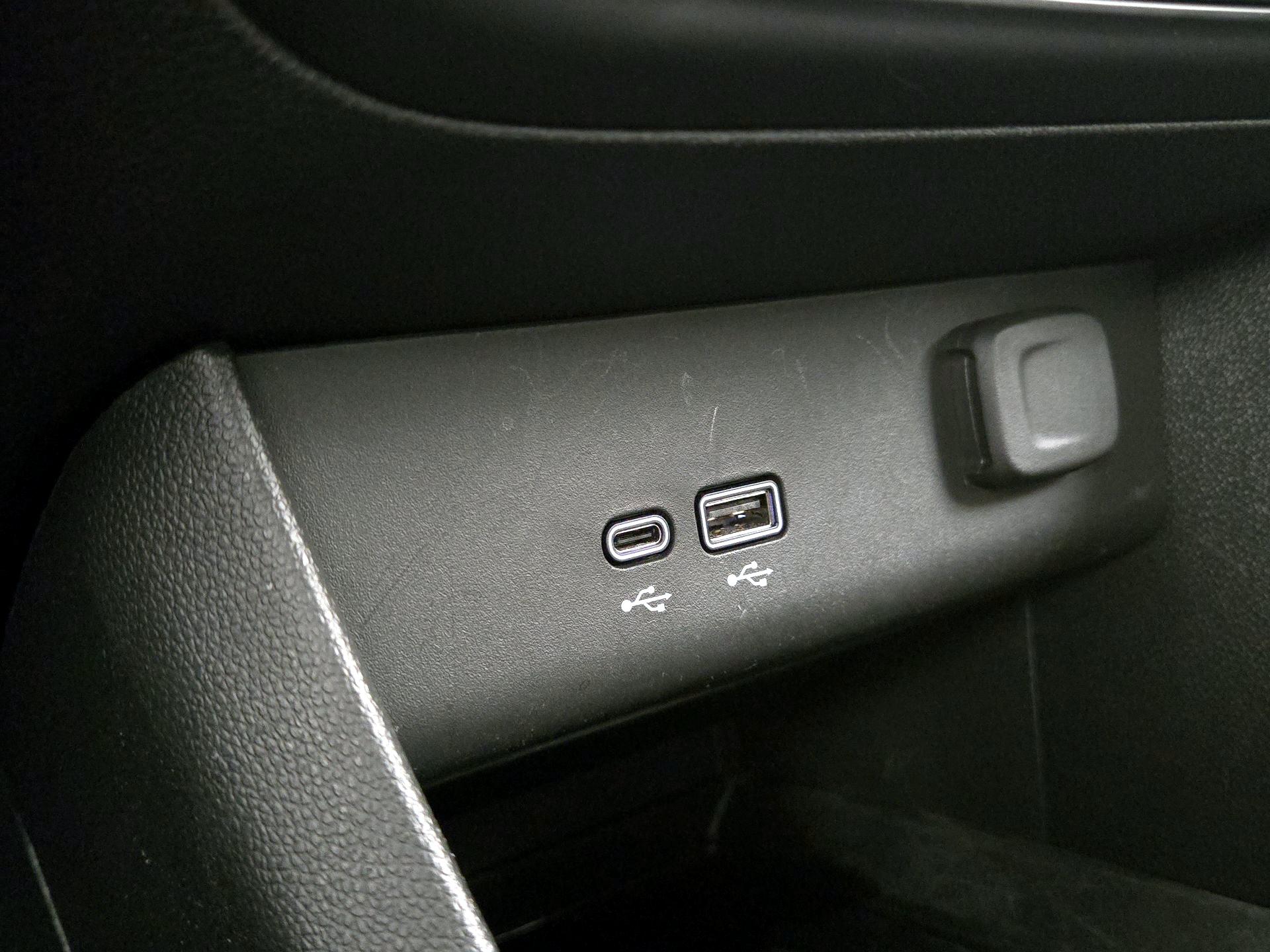 Thumbnail: 2024 Buick Encore GX - 18