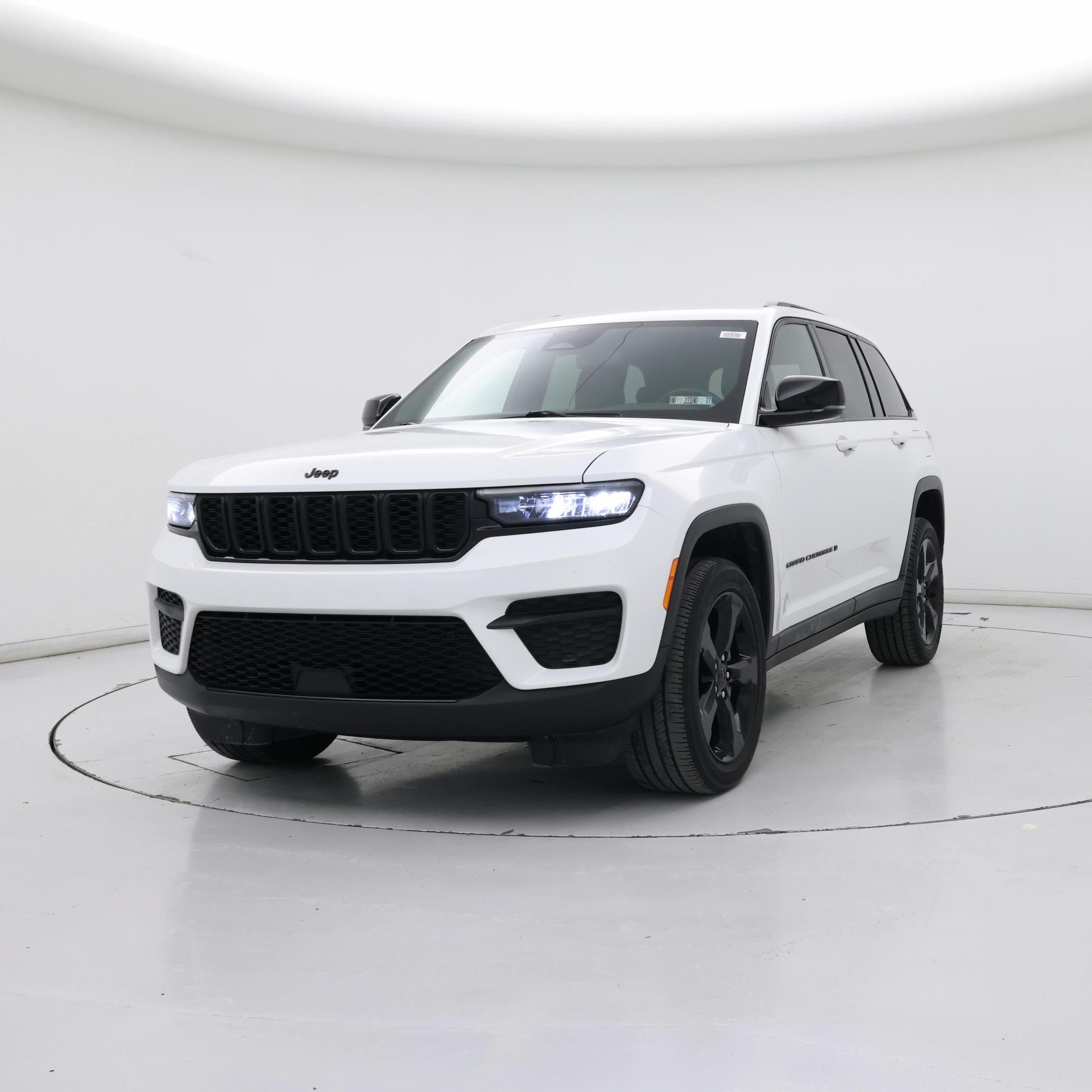 Thumbnail: 2022 Jeep Grand Cherokee - 4