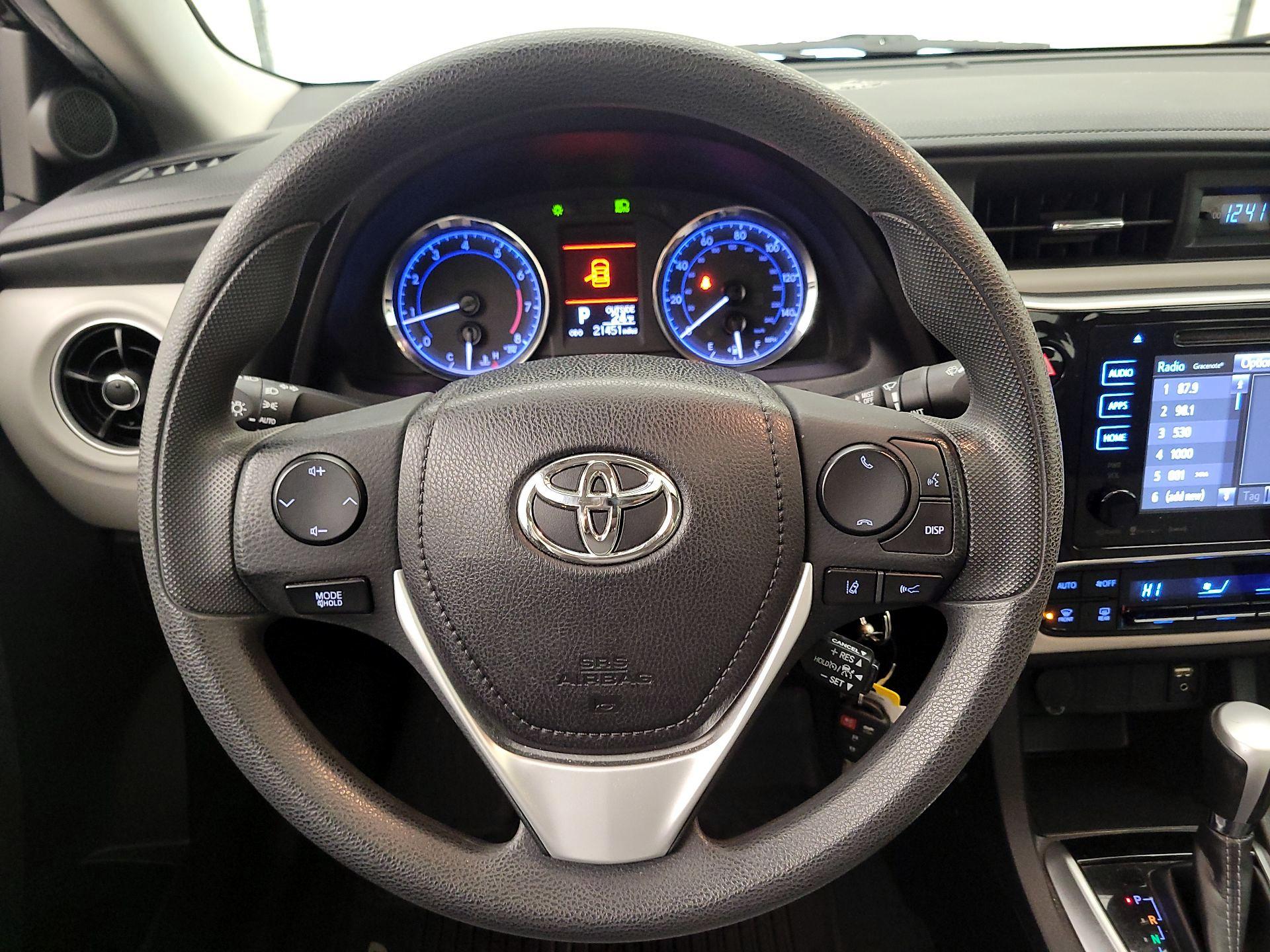 Thumbnail: 2019 Toyota Corolla - 10