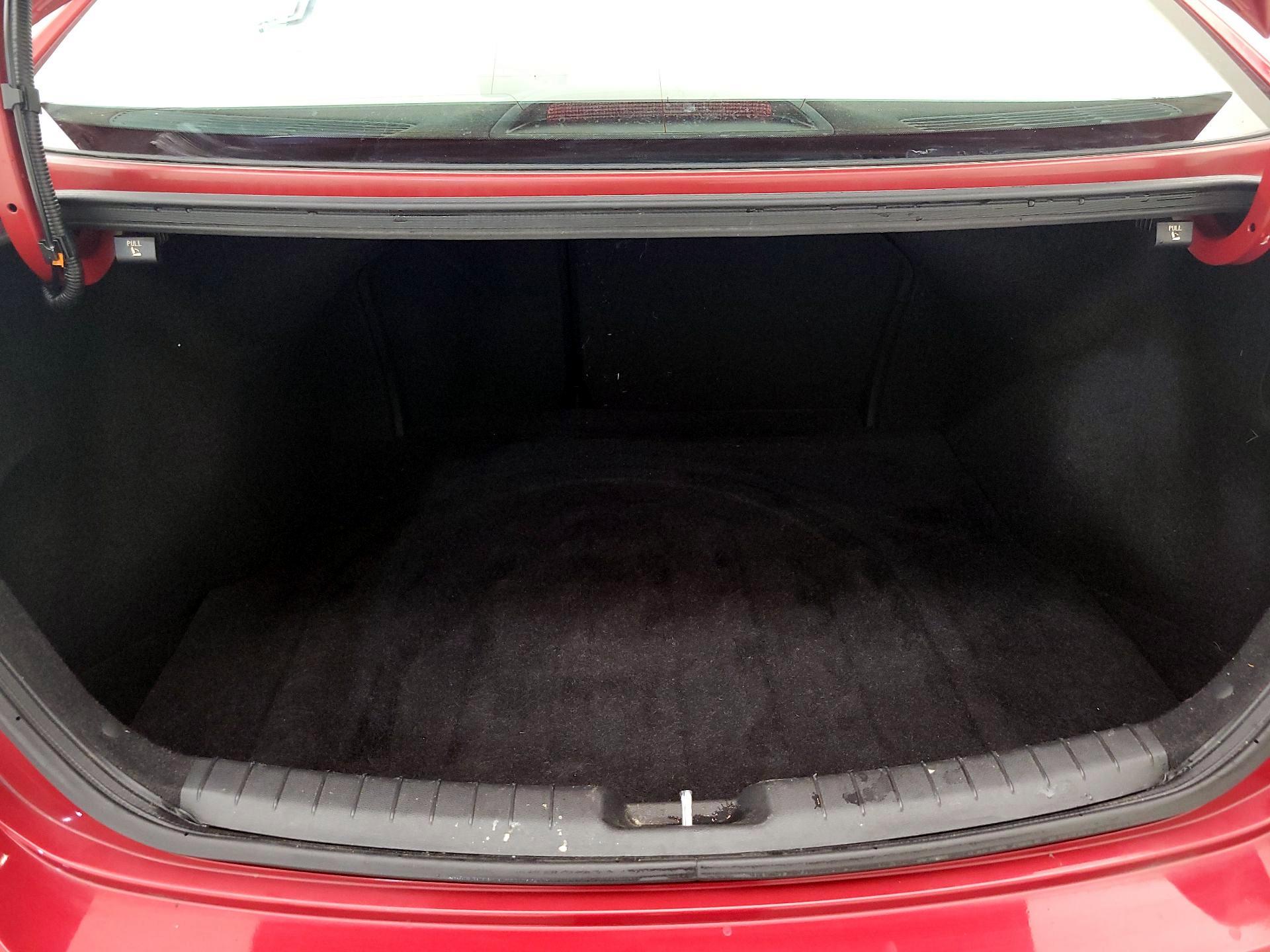 Thumbnail: 2017 Hyundai Elantra - 19