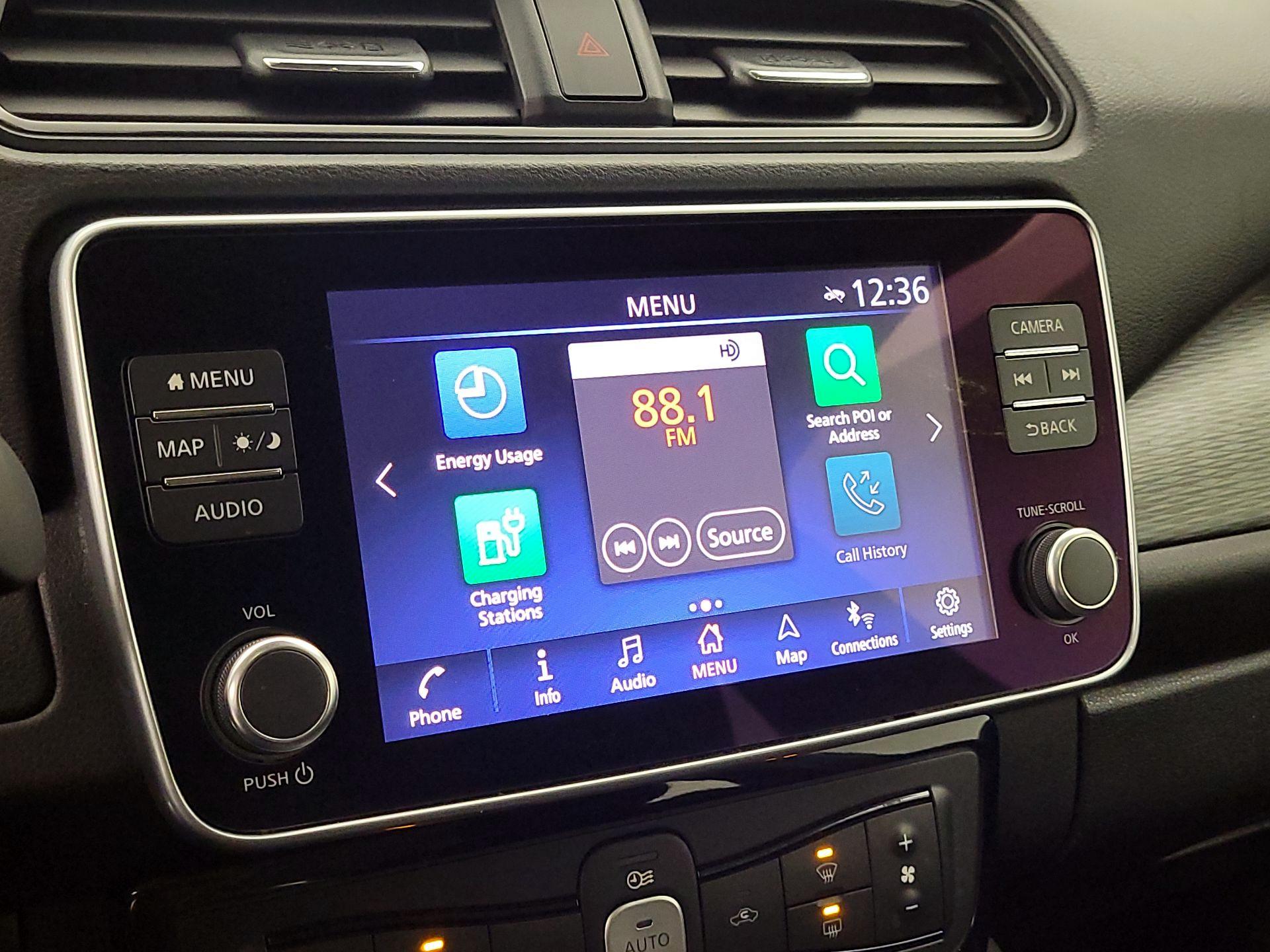 Thumbnail: 2020 Nissan Leaf - 16