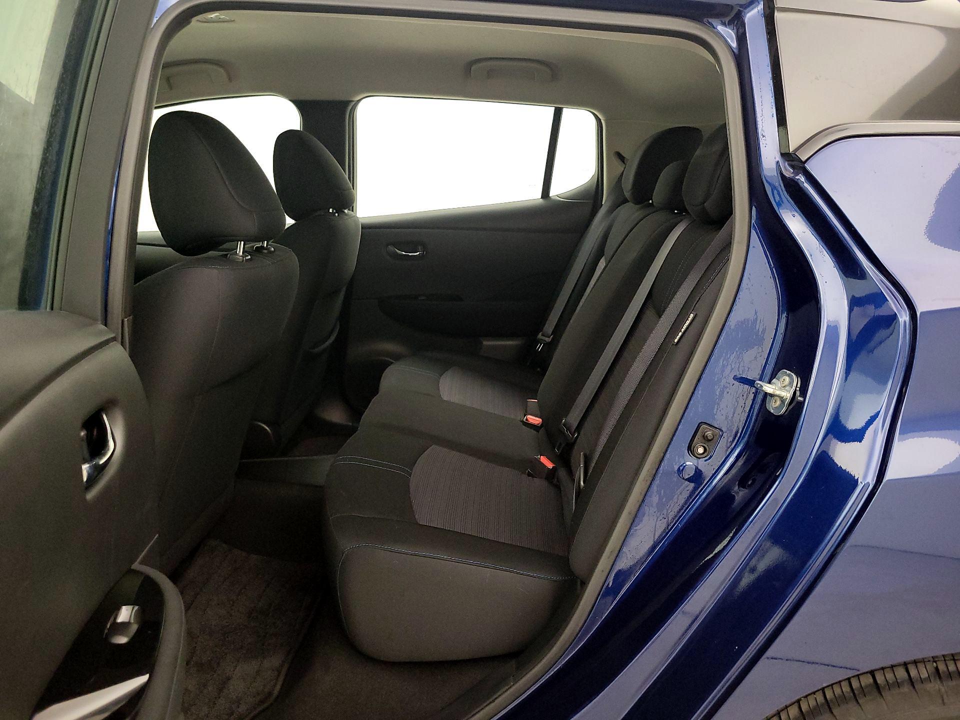 Thumbnail: 2020 Nissan Leaf - 20