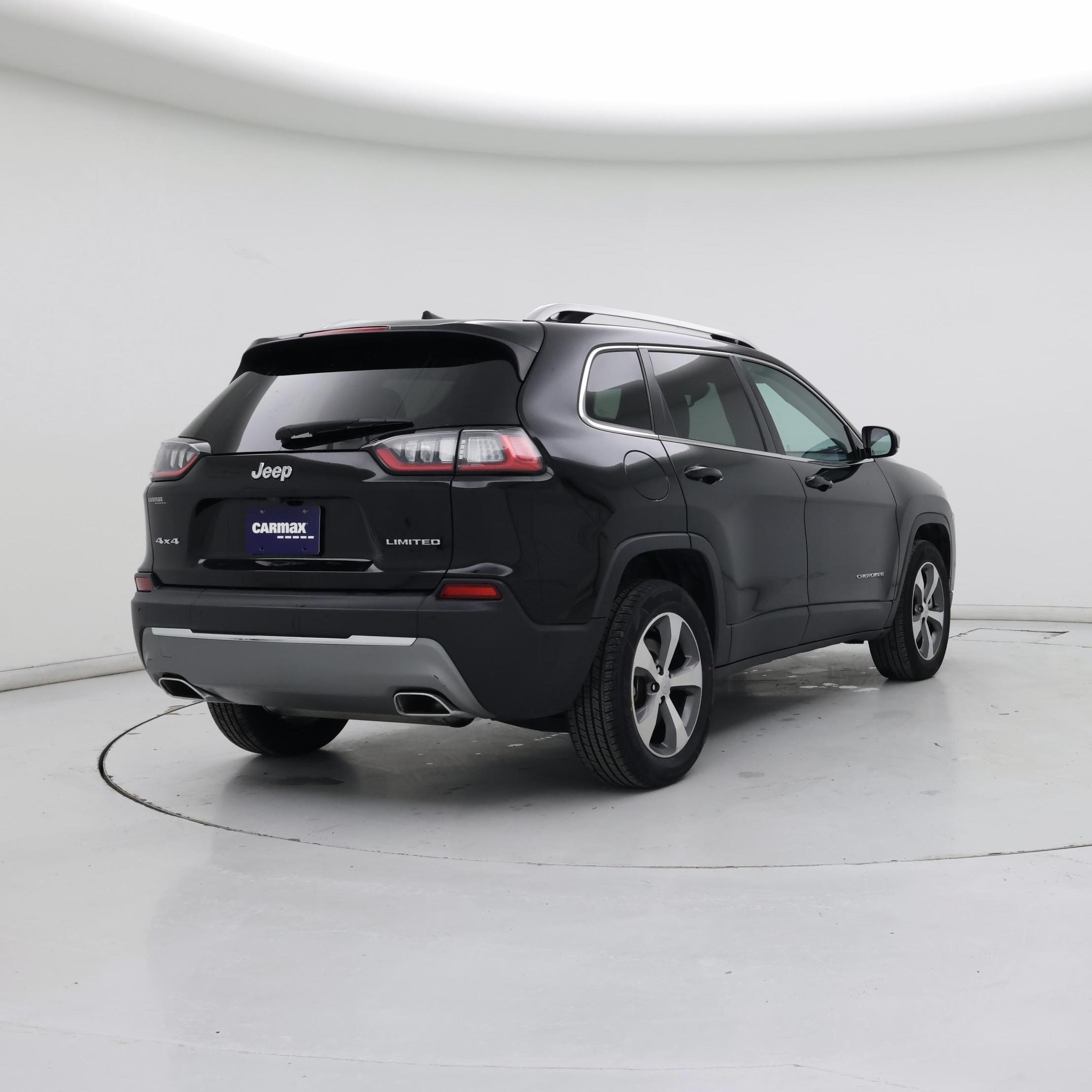 Thumbnail: 2021 Jeep Cherokee - 8