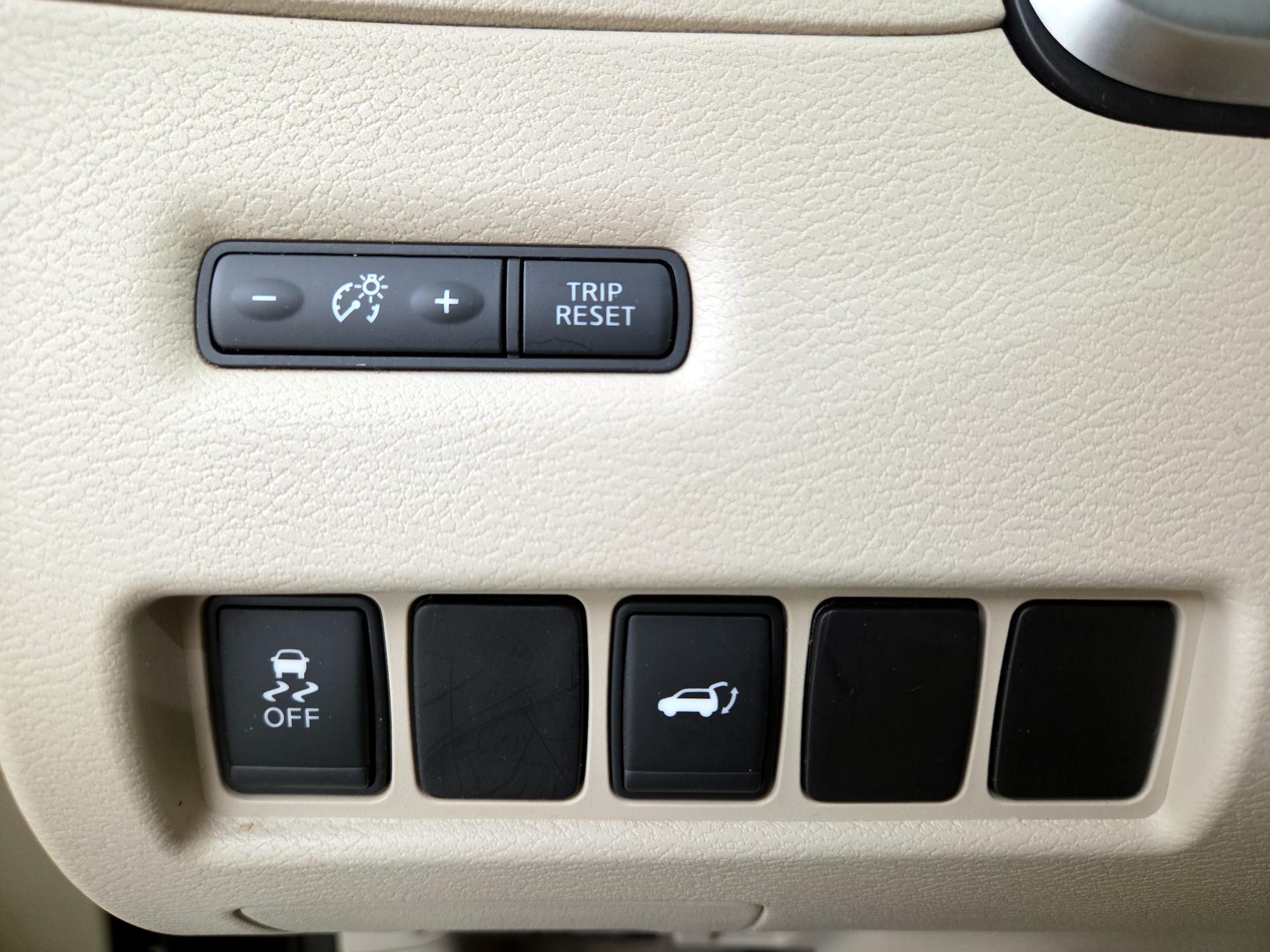 Thumbnail: 2015 Nissan Murano - 13