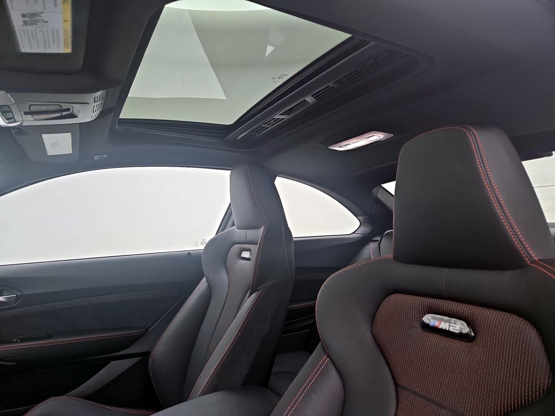 Thumbnail: 2021 BMW M2 - 19