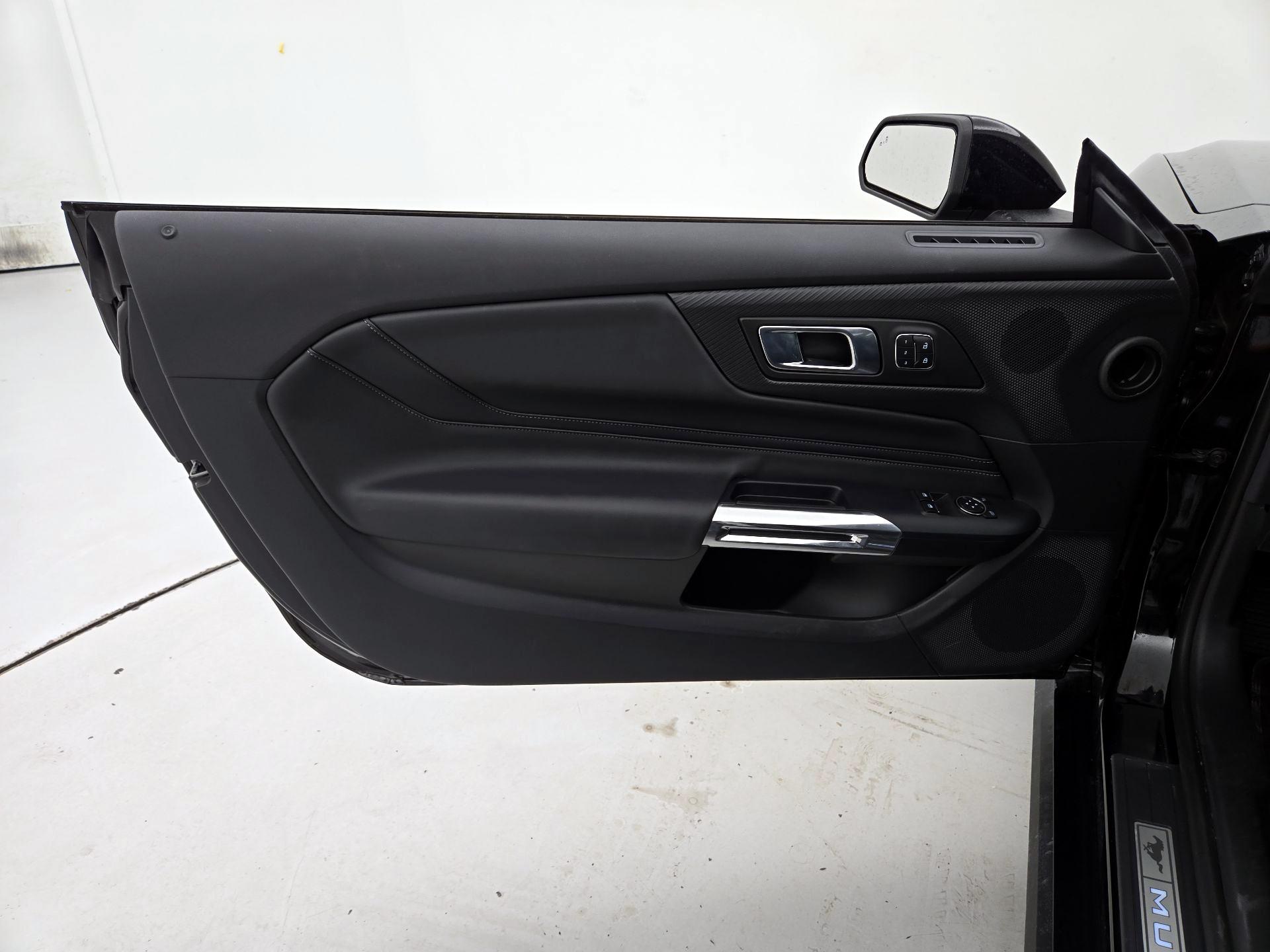 Thumbnail: 2025 Ford Mustang - 12