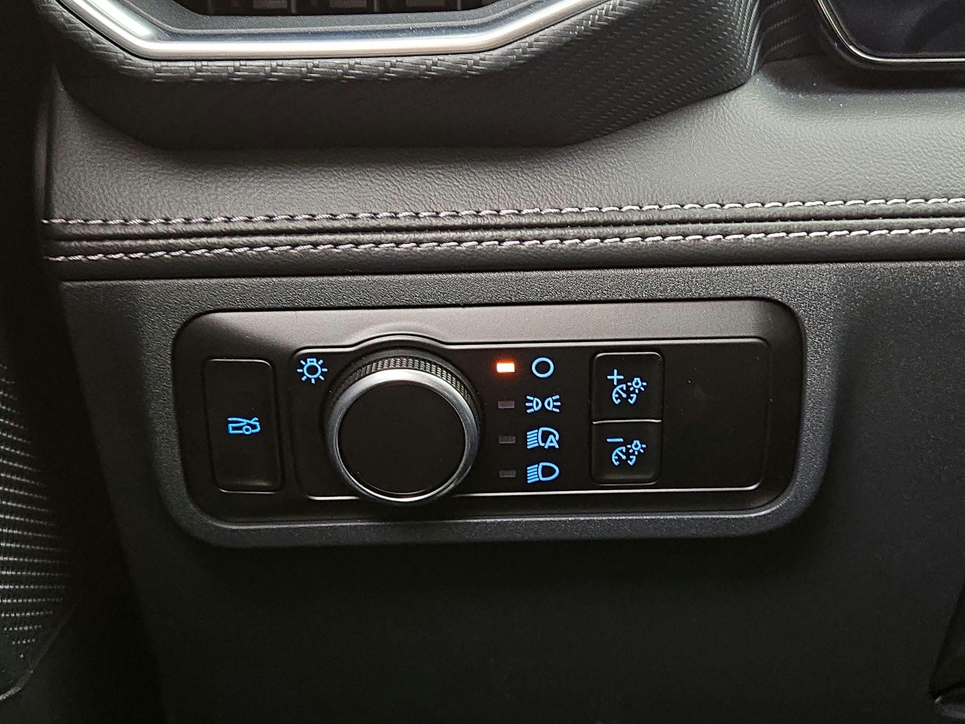 Thumbnail: 2025 Ford Mustang - 13