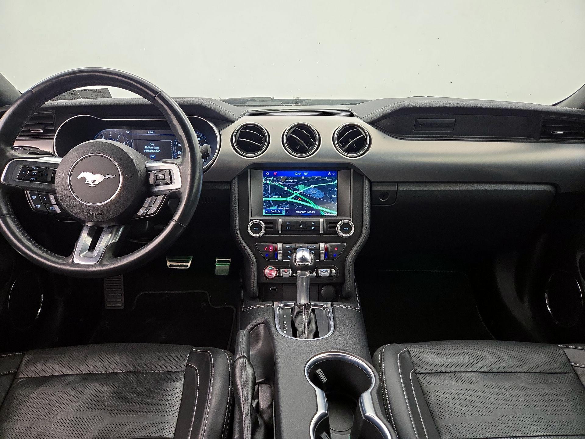 Thumbnail: 2022 Ford Mustang - 9