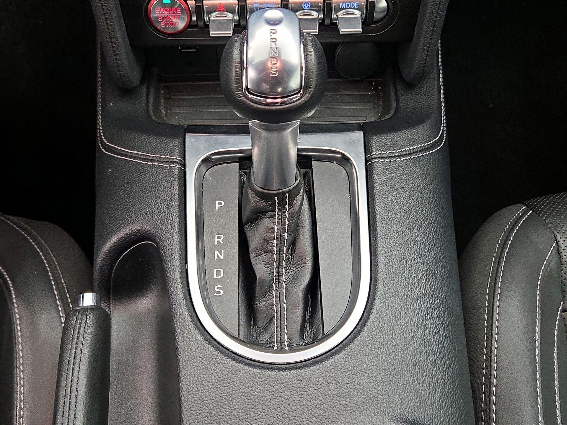 Thumbnail: 2022 Ford Mustang - 17