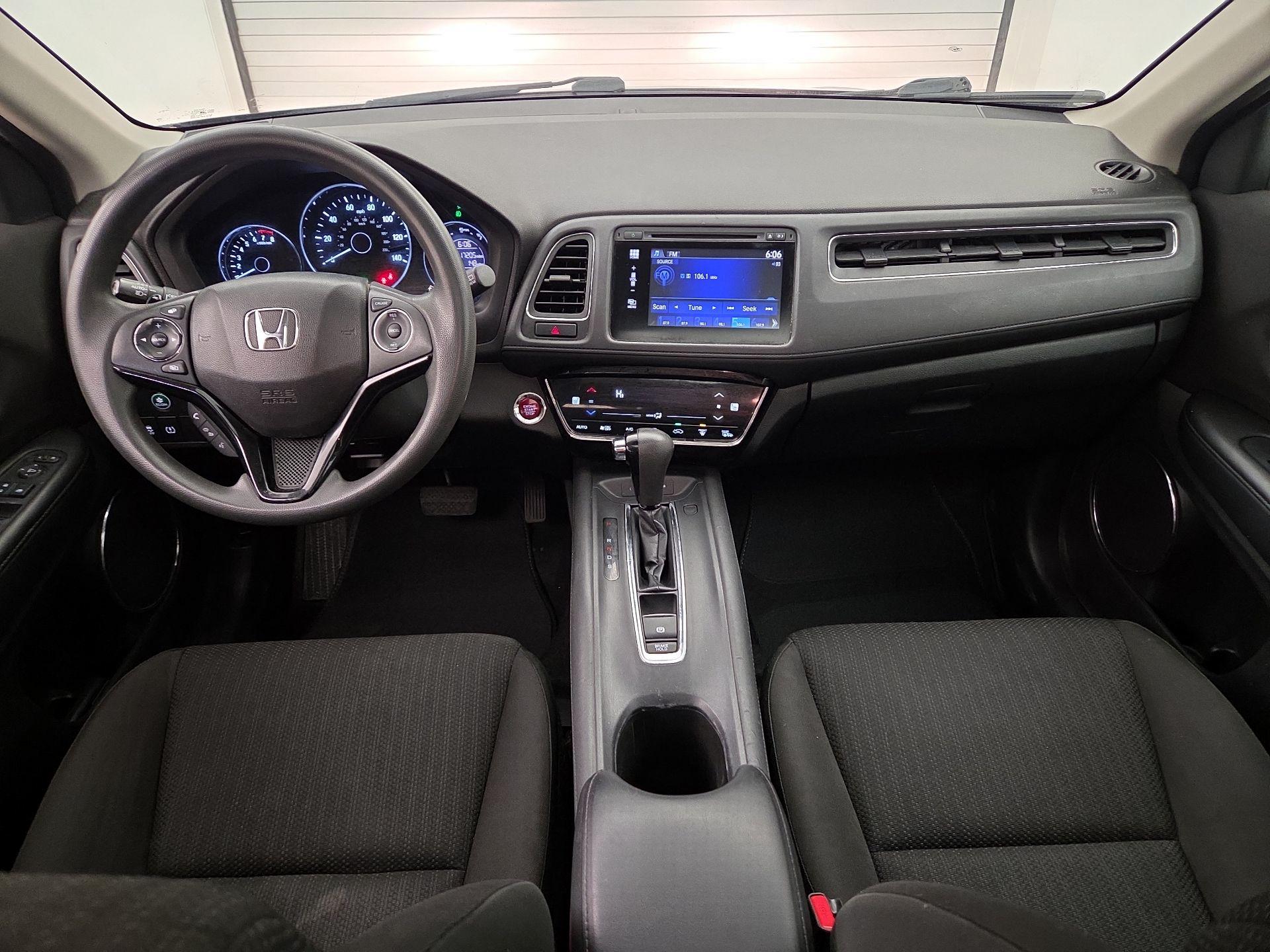 Thumbnail: 2016 Honda HR-V - 9