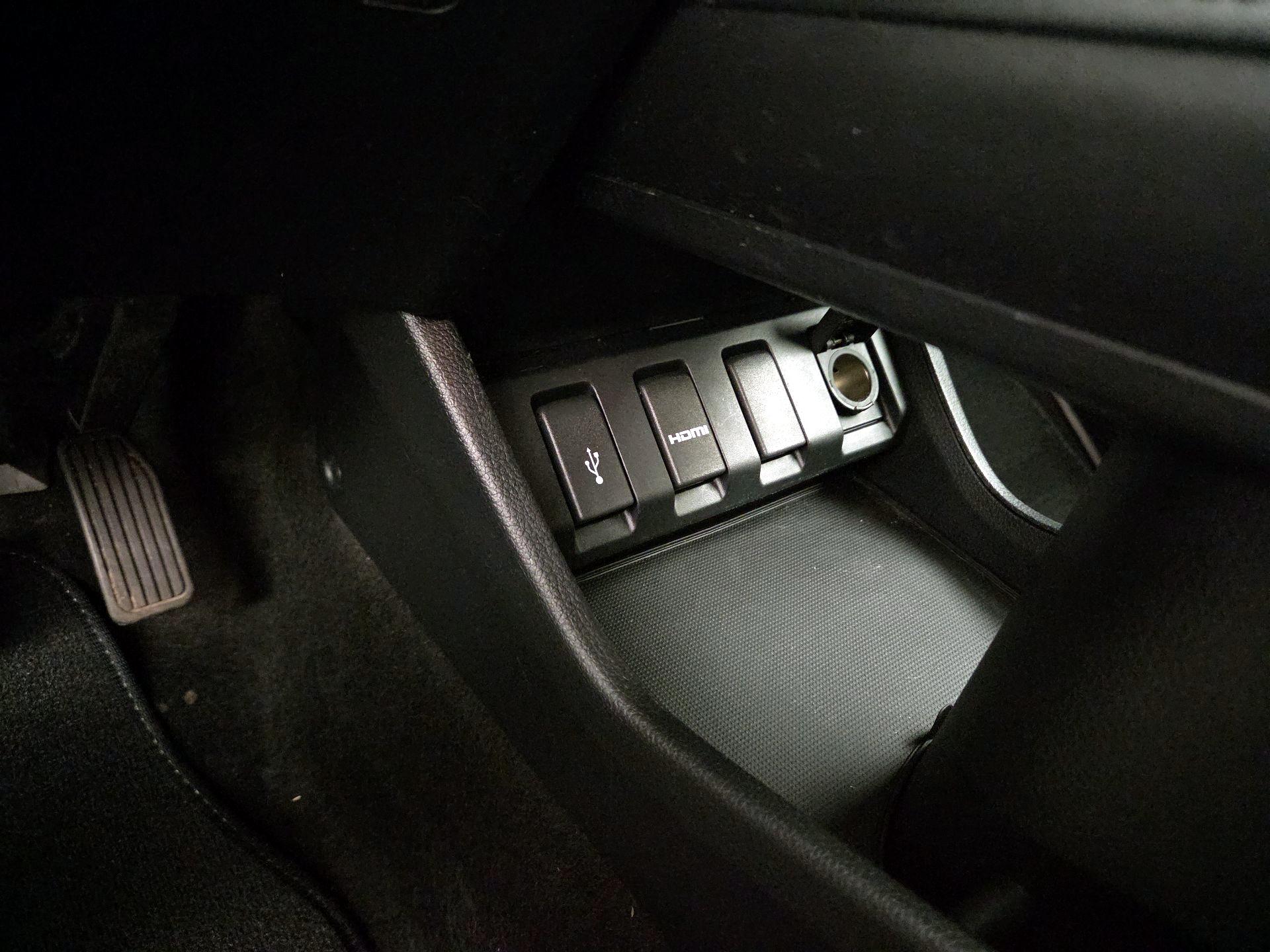 Thumbnail: 2016 Honda HR-V - 18